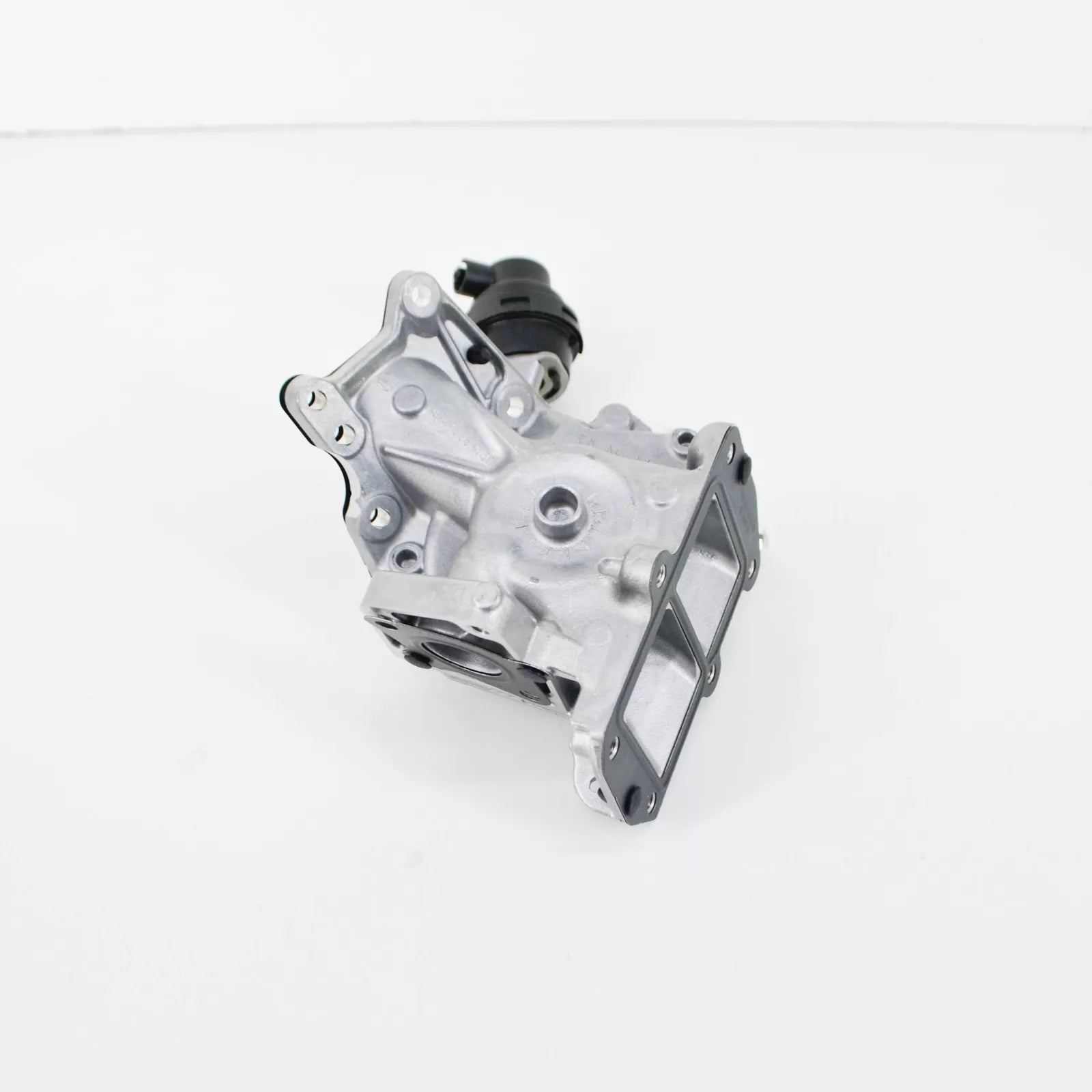 NEW MERCEDES-BENZ C W204 BYPASS VALVE A6511400502
