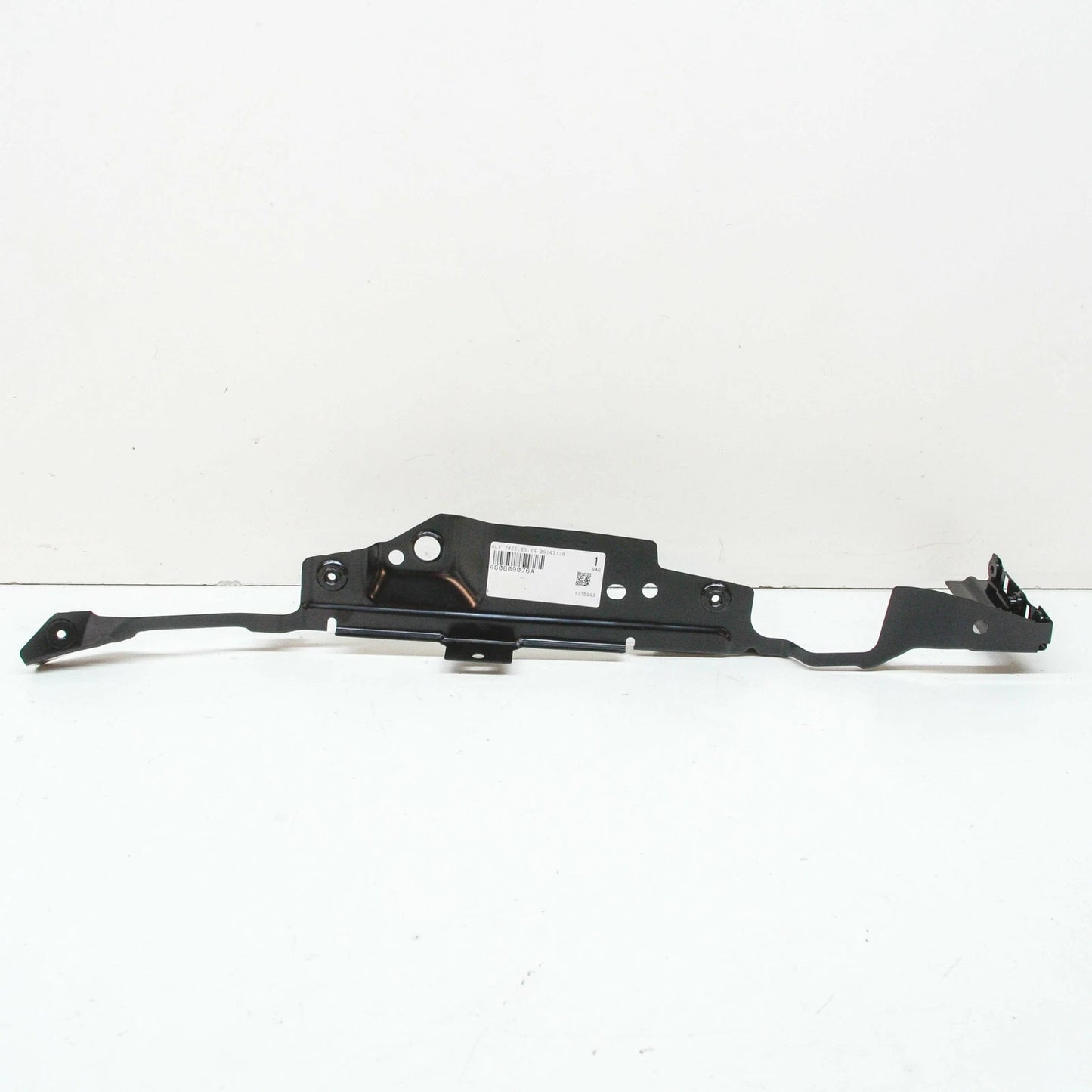 NEW AUDI A6 ALLROAD 4G FRONT RIGHT FENDER HOLDER 4G0809076A