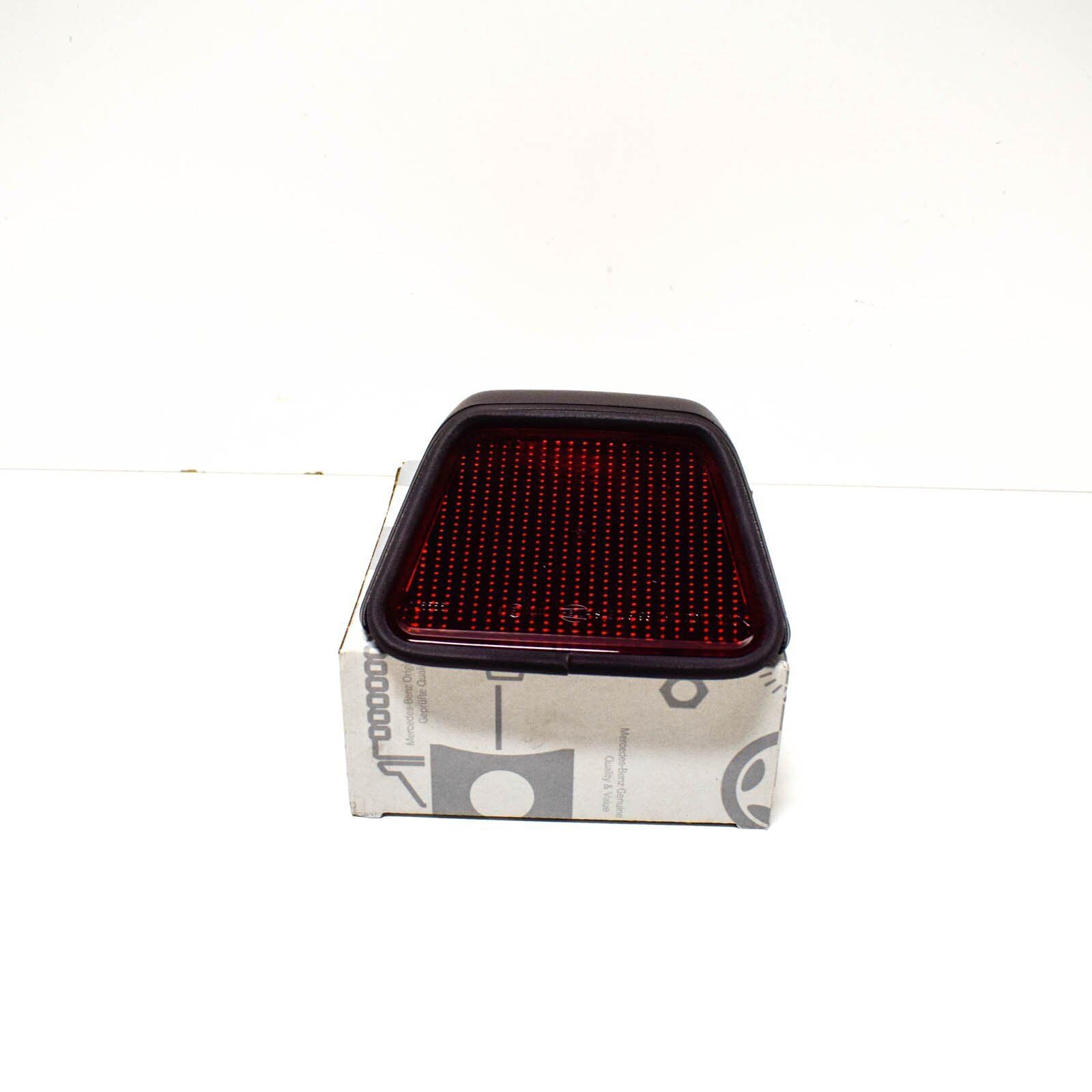 NEW MERCEDES BENZ E W210 THIRD BRAKE STOP LIGHT A21082007569B51 ORIGINAL