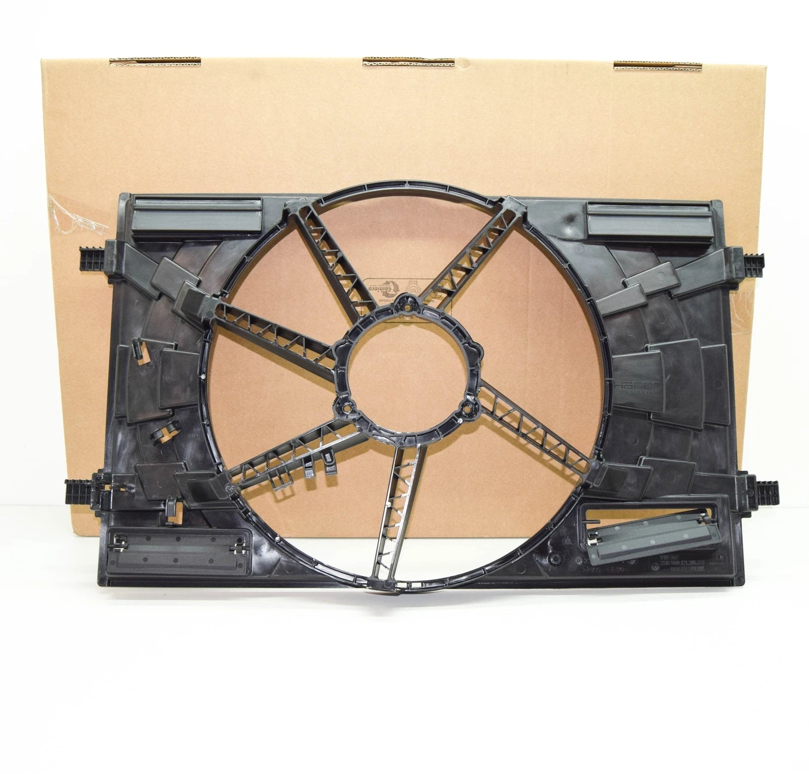 NEW AUDI Q2 GA ENGINE RADIATOR FAN SHROUD 5Q0121205BB ORIGINAL