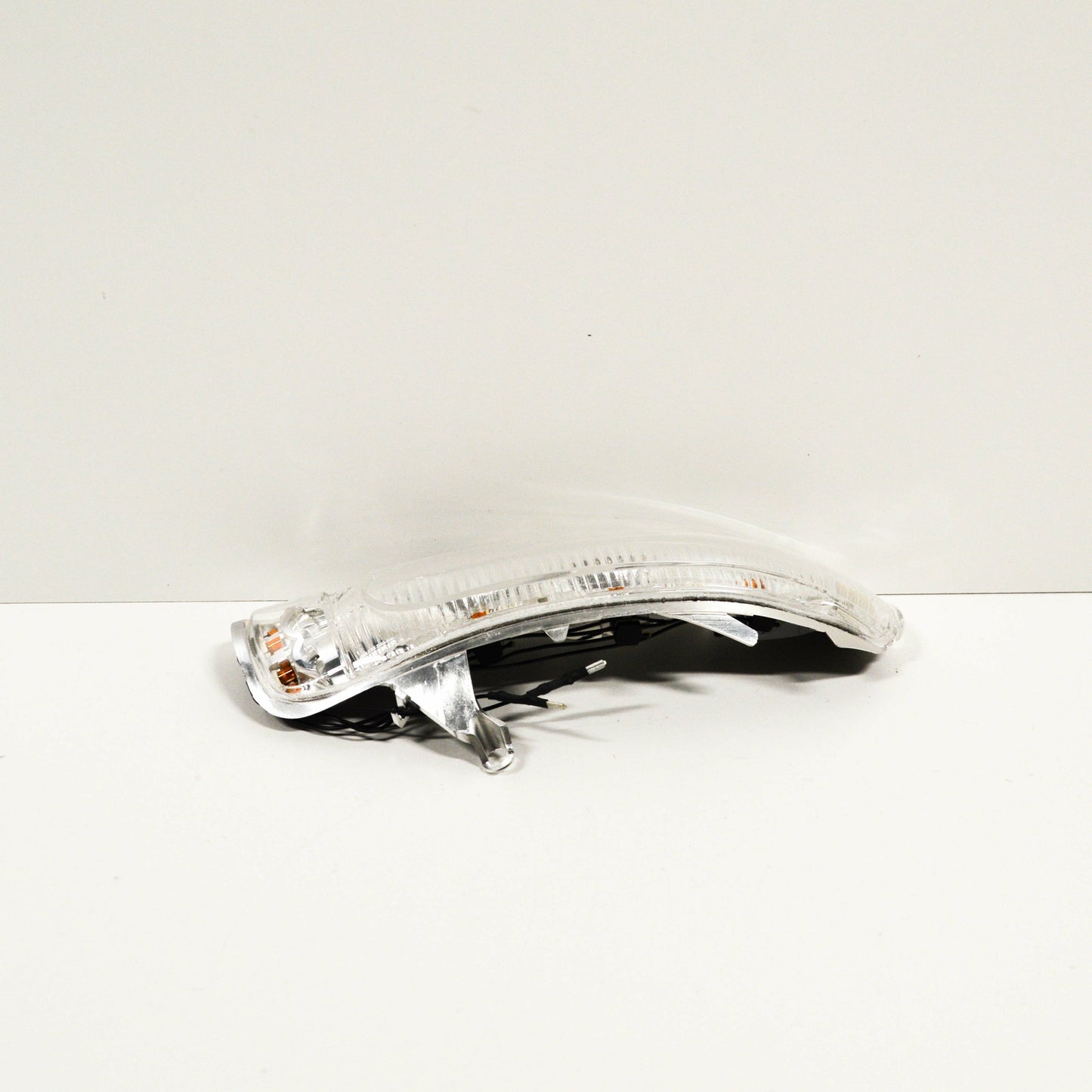 NEW MERCEDES-BENZ SLK R170 RIGHT MIRROR TURN INDICATOR A1708201821 ORIGINAL