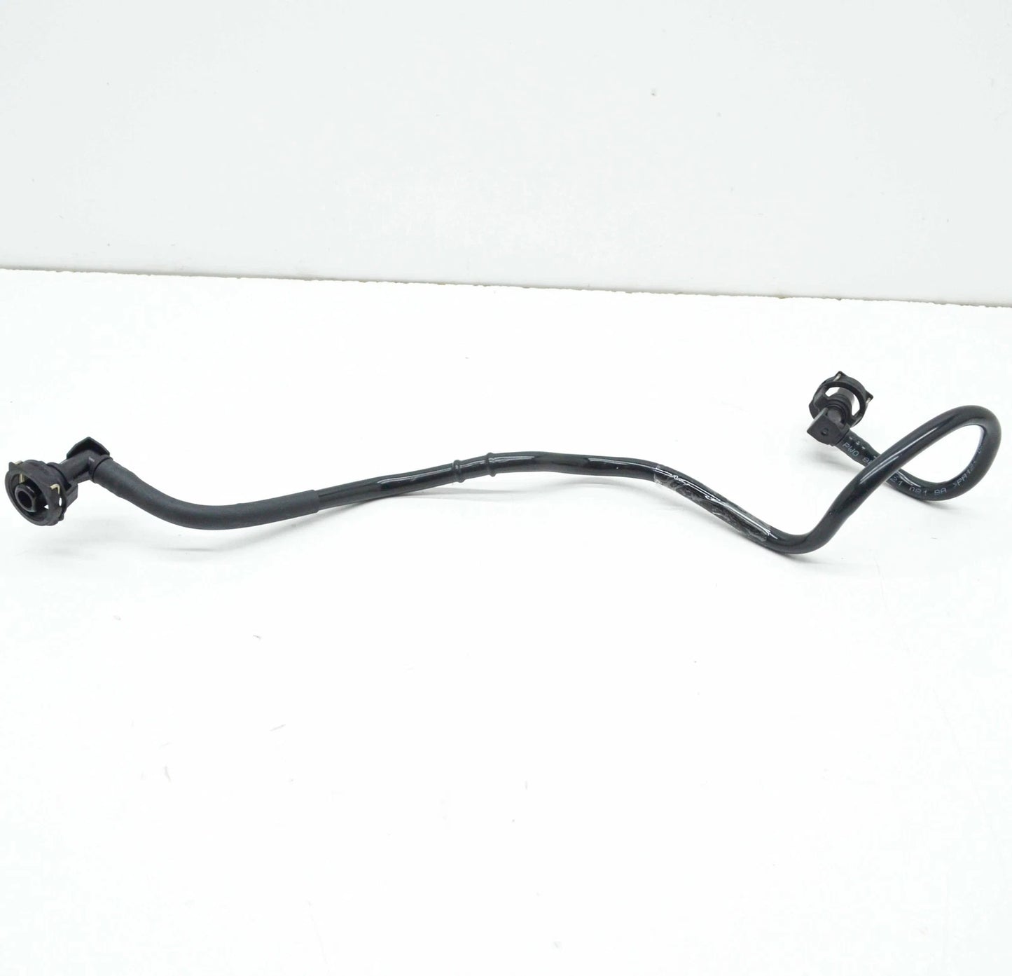 NEW AUDI RS4 AVANT B8 ENGINE COOLANT OVERFLOW FRONT HOSE 8K0121081BA