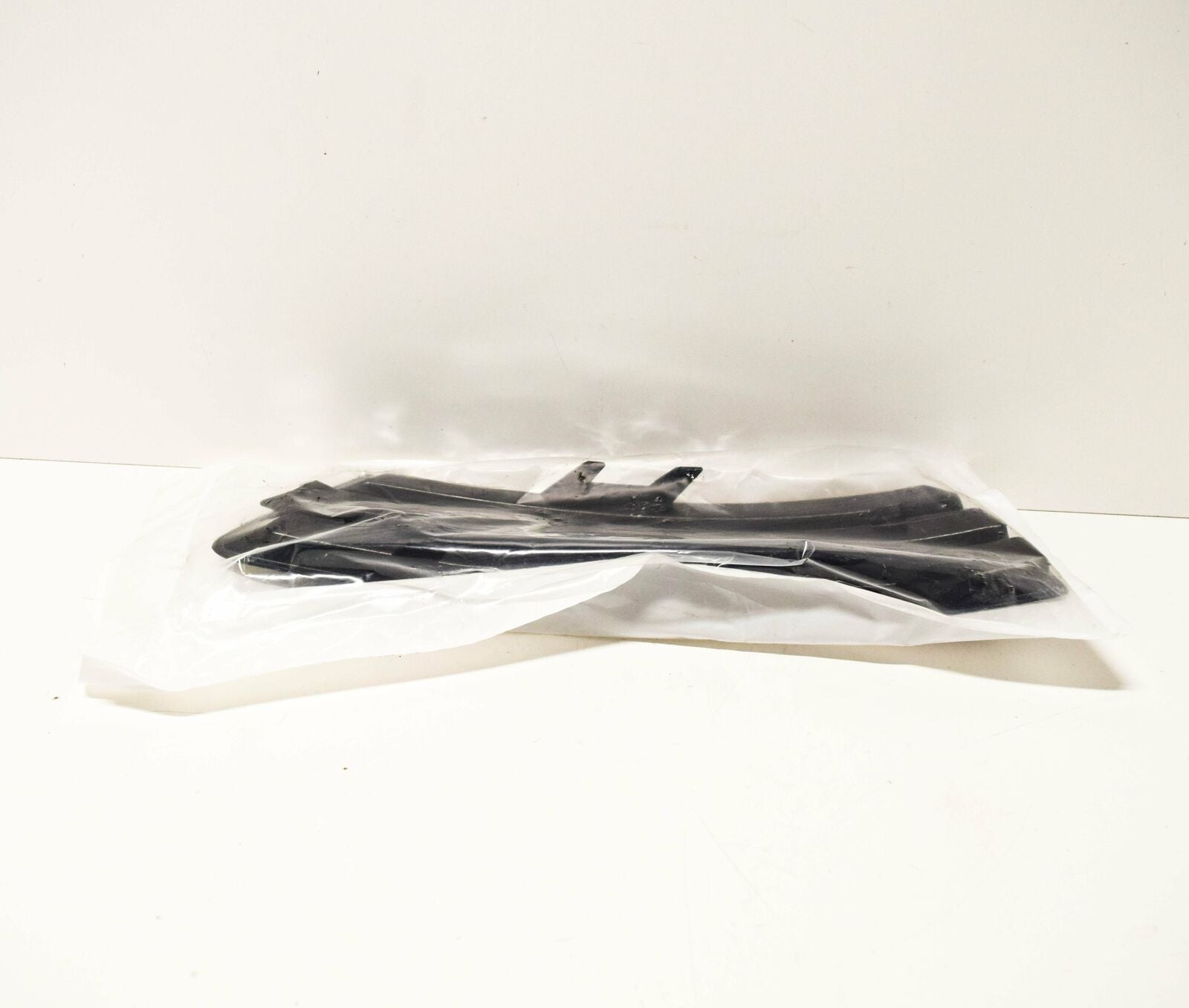 NEW VOLKSWAGEN PASSAT CC A6 FRONT BUMPER RIGHT GRILLE 3C8853666B9B9 ORIGINAL