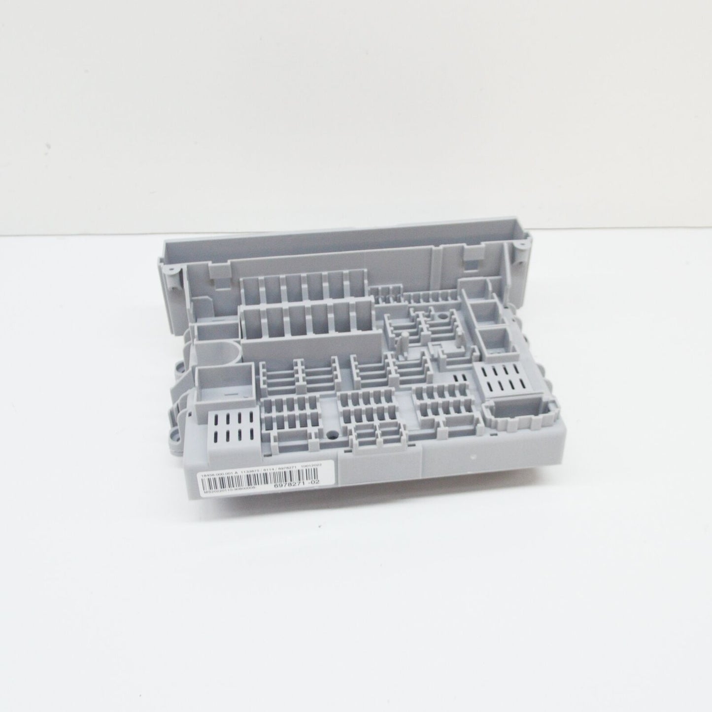 new bmw 3 e90 front power distribution box 61146978271 6978271 original