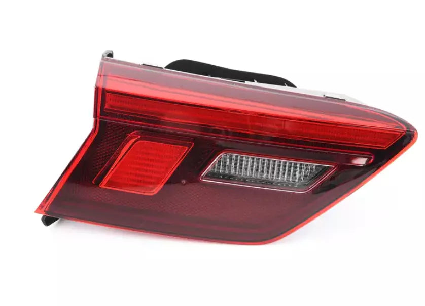 NEW VOLKSWAGEN TIGUAN AD MK2 REAR LEFT SIDE TAILGATE TAILLIGHT 5NN945093
