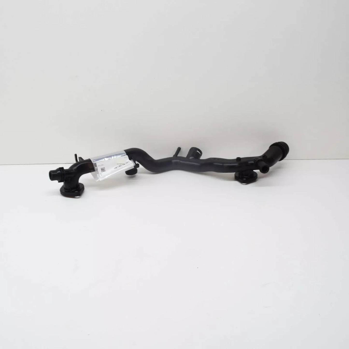 NEW AUDI Q7 4L ENGINE COOLANT PIPE 06E121045BD