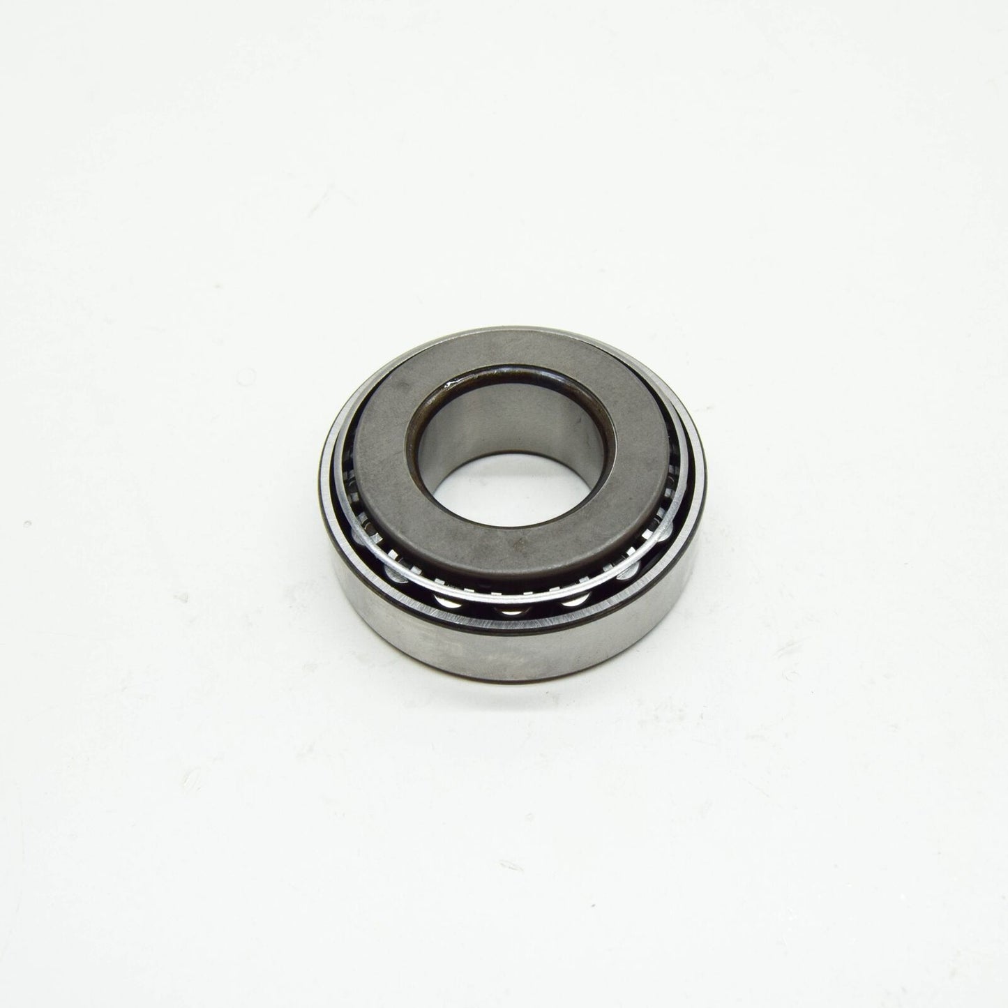 NEW MERCEDES-BENZ SL R107 REAR PINION TAPERED ROLLER BEARING A0029801102