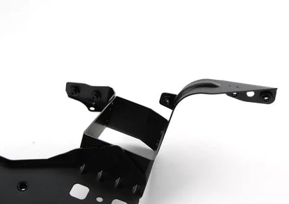 NEW BMW 5 E60 FRONT PANEL RIGHT RADIATOR SUPPORT BRACKET 51647163484 ORIGINAL