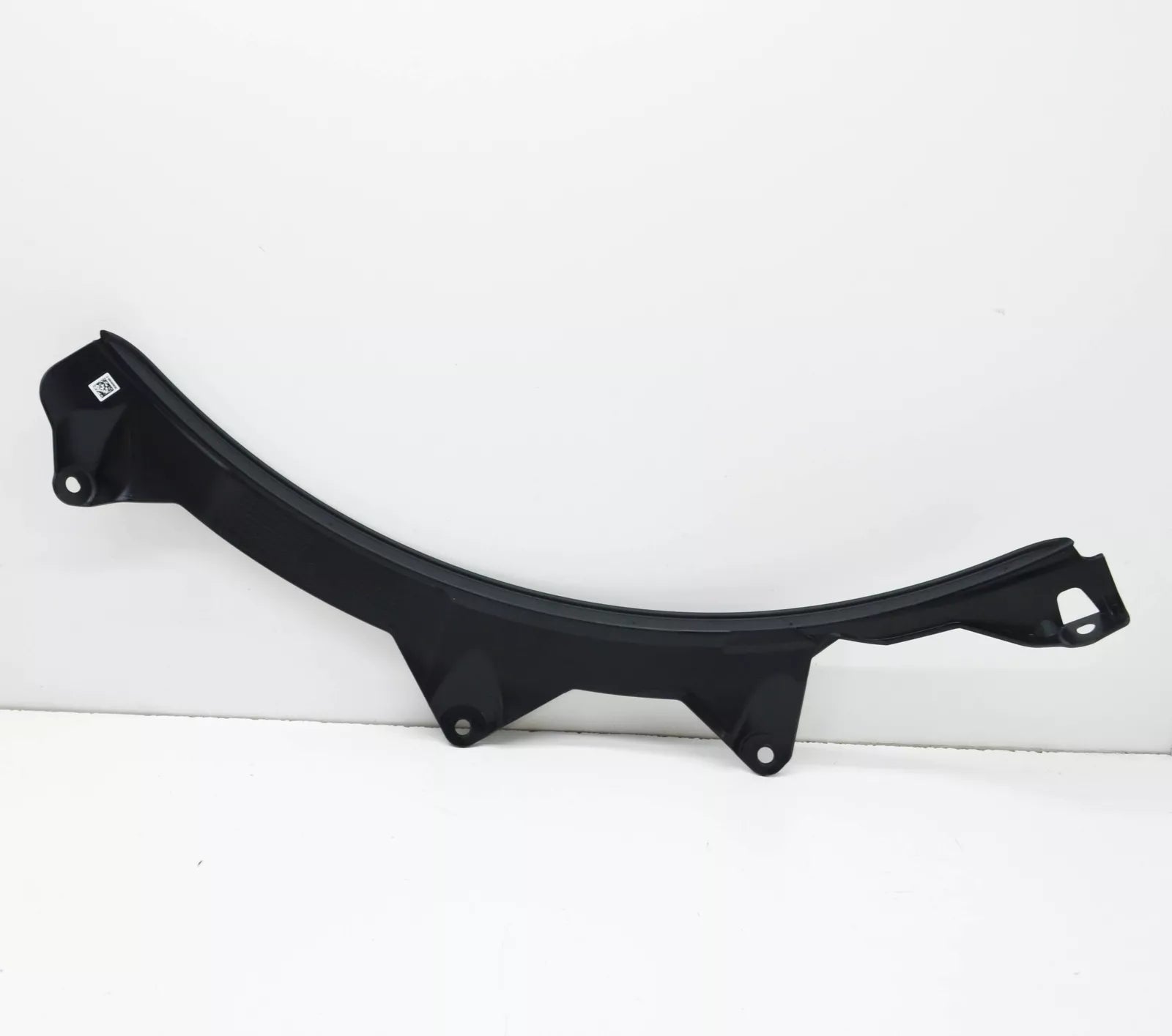 NEW BMW M5 F90 REAR LEFT WHEEL ARCH TRIM 51778069599 ORIGINAL