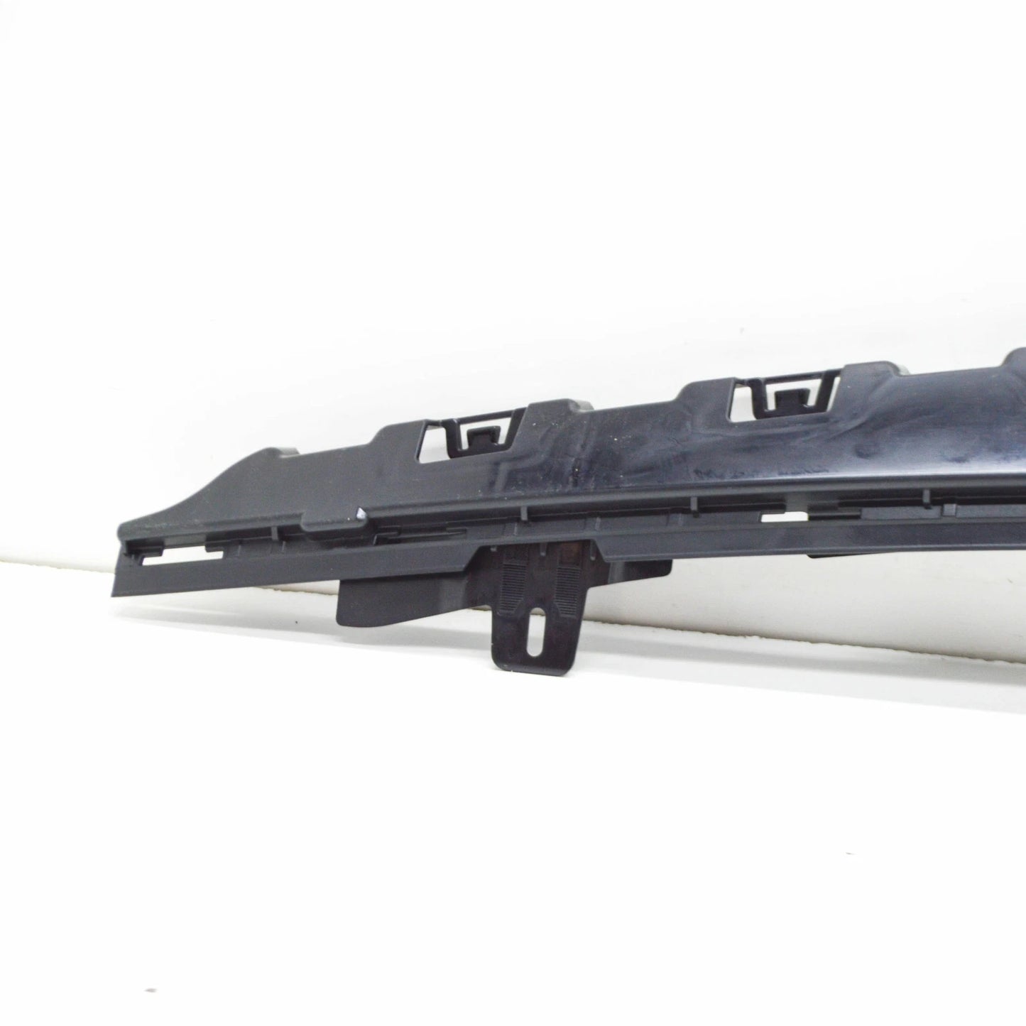 NEW MERCEDES-BENZ C W205 FRONT BUMPER UPPER BRACKET A2058855005