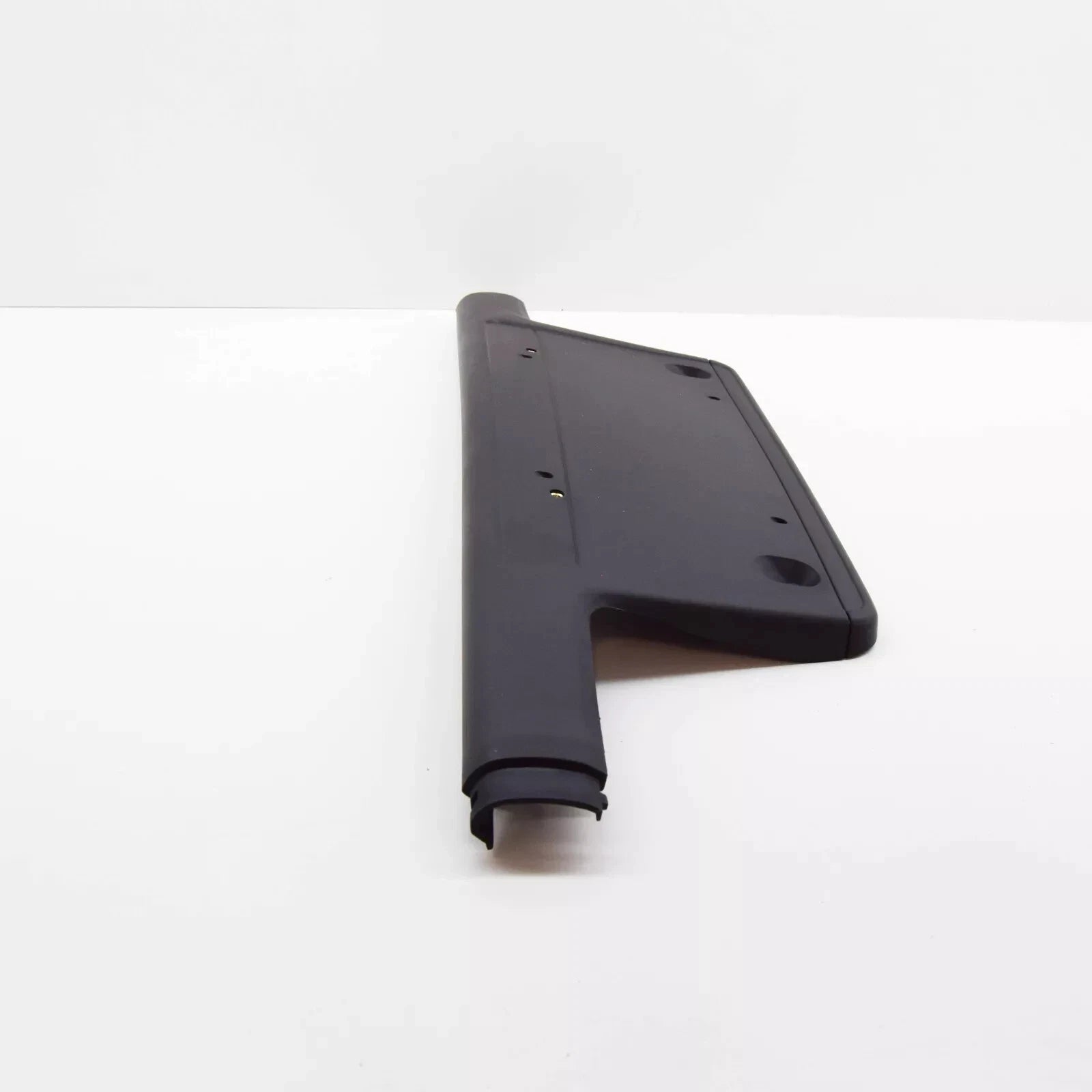 NEW BMW 3 E46 FRONT BUMPER NUMBER HOLDER 51118195303 8195303 ORIGINAL