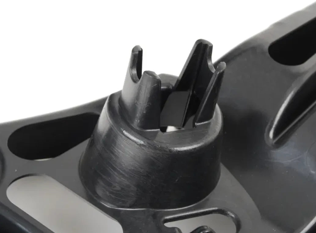 NEW BMW 5 TOURING E61 REAR LEFT BUMPER MOUNT 51127897195 7897195 ORIGINAL