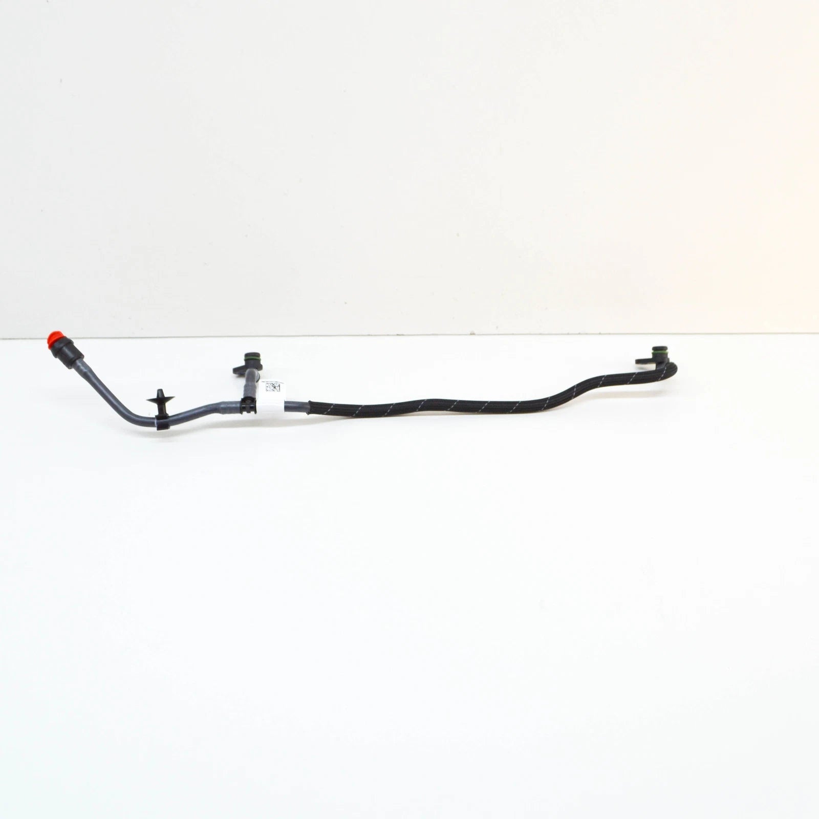 NEW VW TOUAREG CR ENGINE BREATHER LINE 06M121692AD ORIGINAL