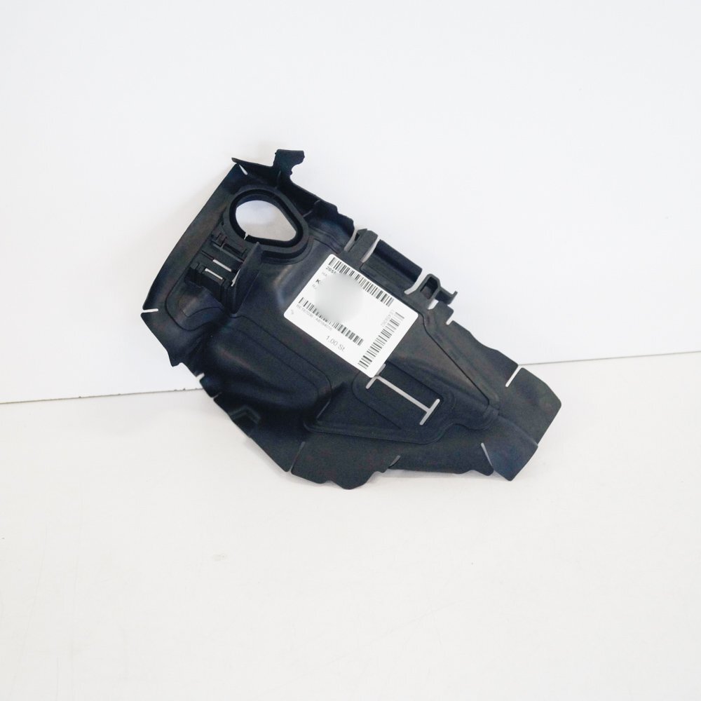 NEW MERCEDES BENZ C W205 RADIATOR DUCT A2055013620 ORIGINAL