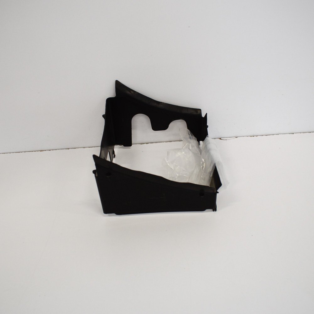 NEW AUDI A3 8V RIGHT INTERCOOLER AIR DUCT 8V0117340 ORIGINAL