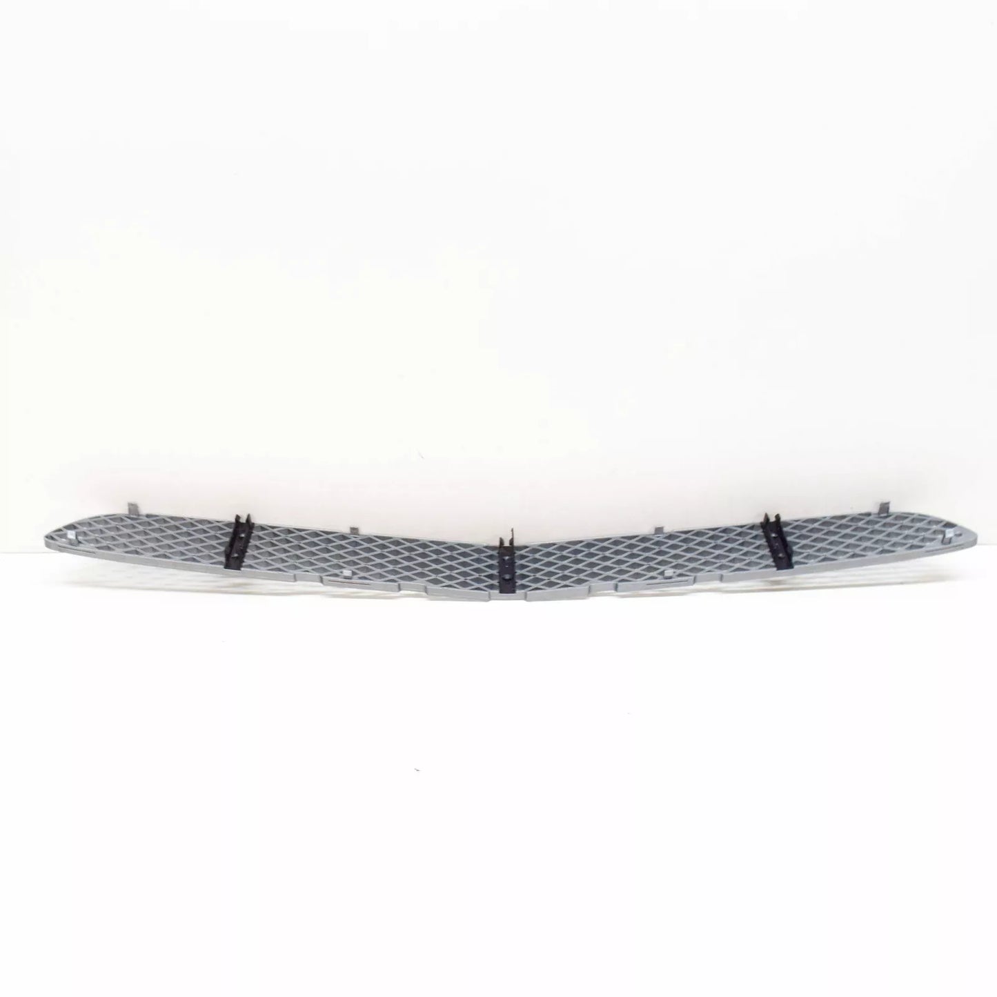 NEW MERCEDES BENZ CLS C219 FRONT BUMPER LOWER CENTER GRILLE A2198851923