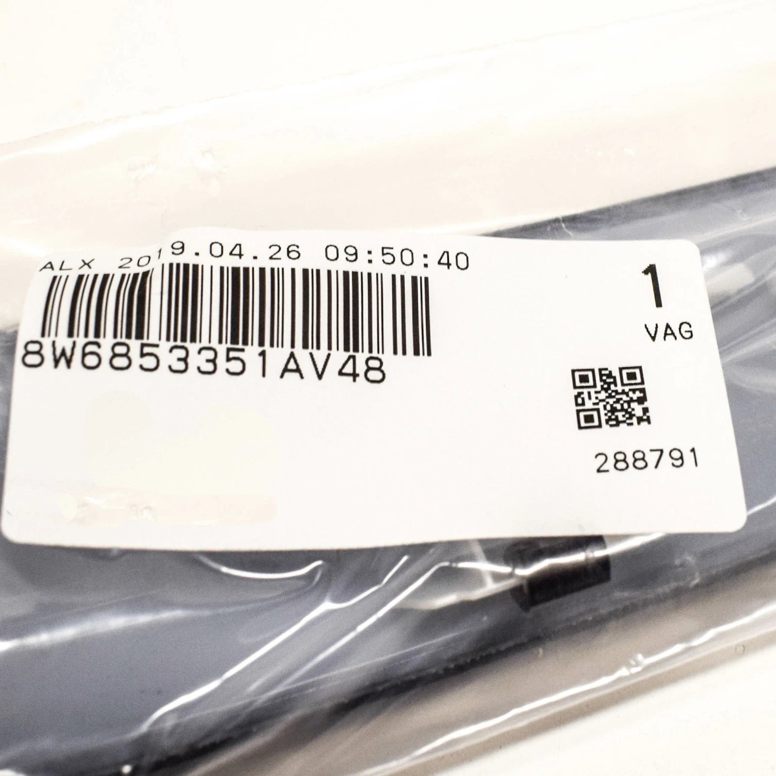 NEW AUDI A5 S5 8W6 CONVERTIBLE B-PILLAR LEFT LINING 8W6853351AV48 ORIGINAL