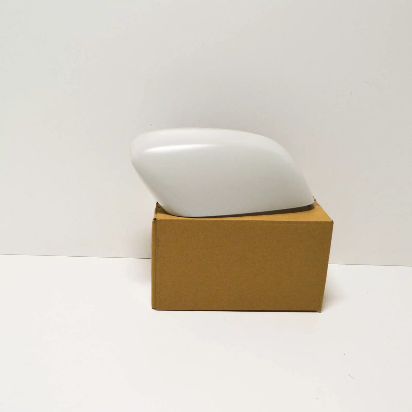 NEW BMW 7 G11 RIGHT WING MIRROR COVER CAP 51167422720 7422720 ORIGINAL