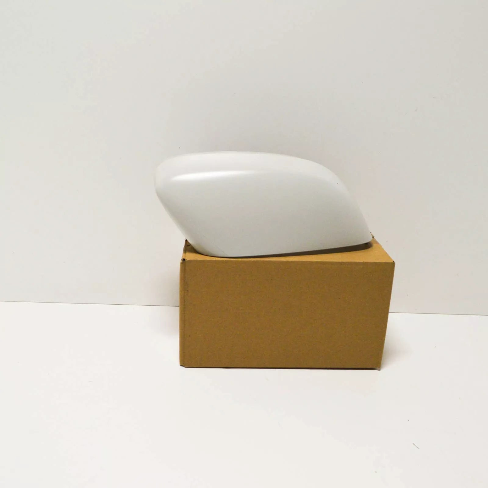 NEW BMW 7 G11 RIGHT WING MIRROR COVER CAP 51167422720 7422720 ORIGINAL