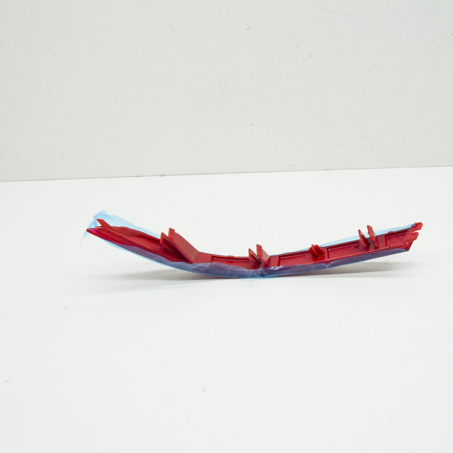 NEW SKODA ENYAQ IV REAR RIGHT OUTER BUMPER REFLECTOR 5LA945106 ORIGINAL