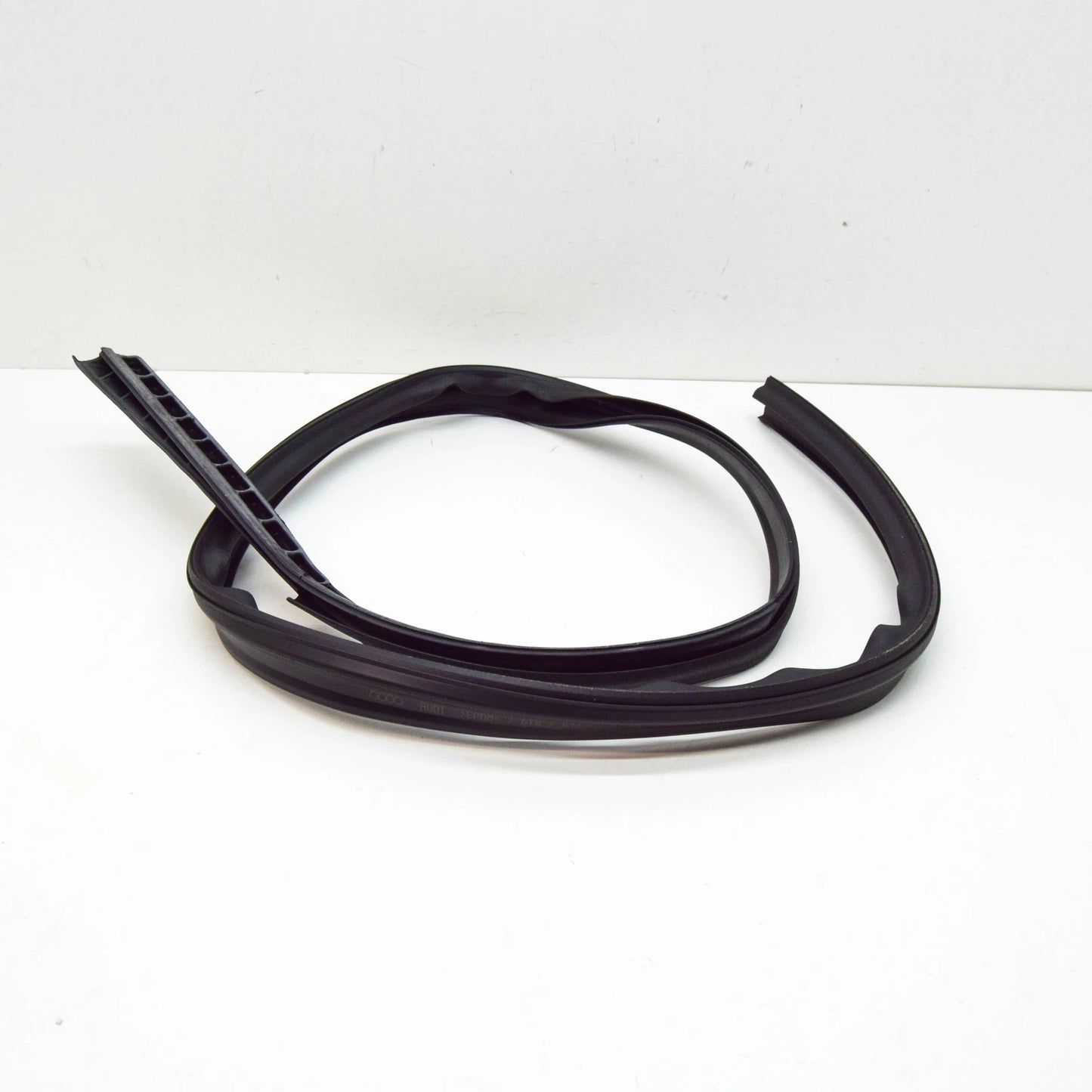 NEW AUDI R8 42 LEFT SIDE ROOF EDGE PROTECTION 420854543B ORIGINAL