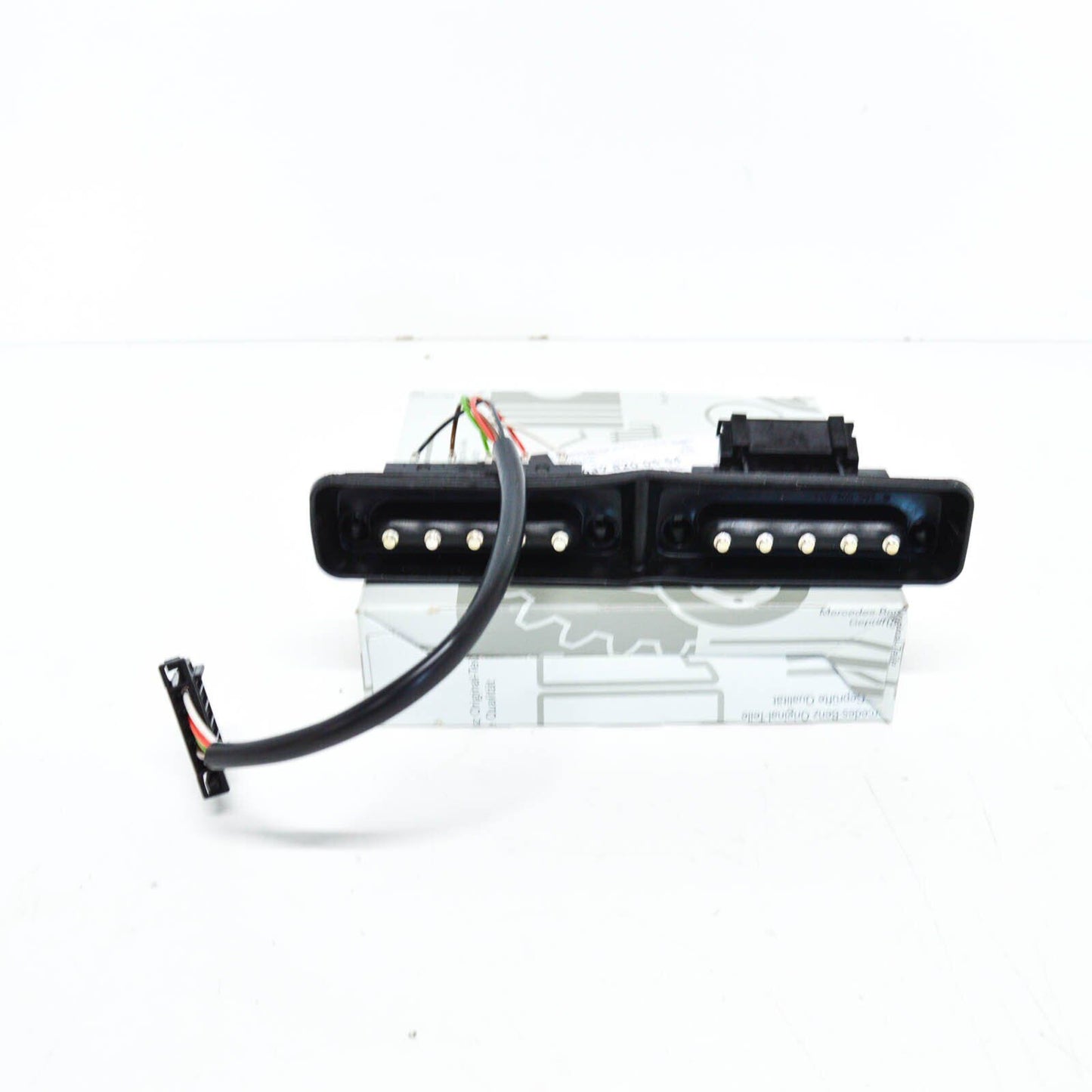 NEW MB VITO W639 SIDE LOADING DOOR CONTACT PINS A6398200554 ORIGINAL