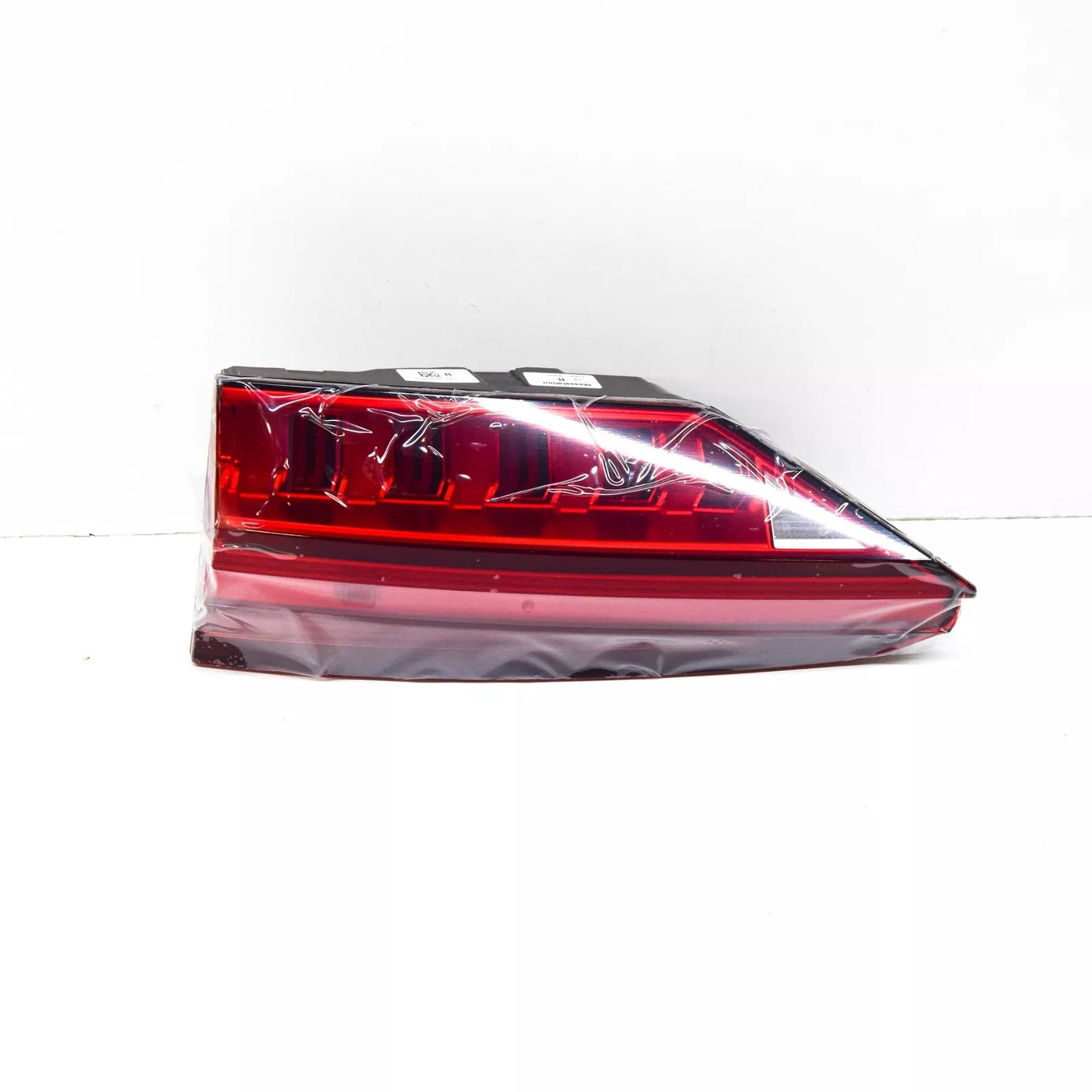 NEW AUDI A6 C8 REAR RIGHT TAILGATE BOOT LID LED TAILLIGHT 4K5945094C ORIGINAL