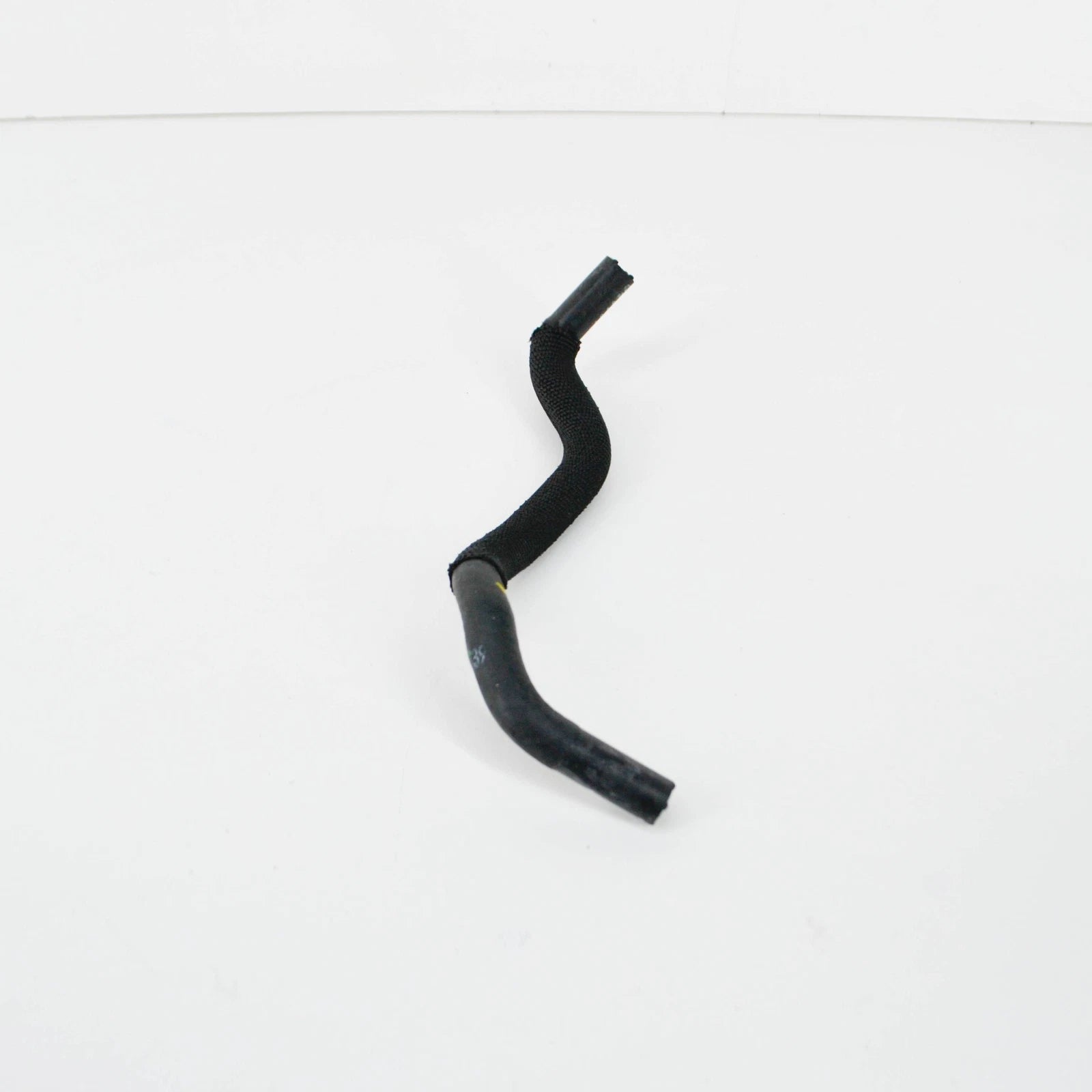 NEW AUDI TT 8J ENGINE COOLANT HOSE 06F121447 ORIGINAL