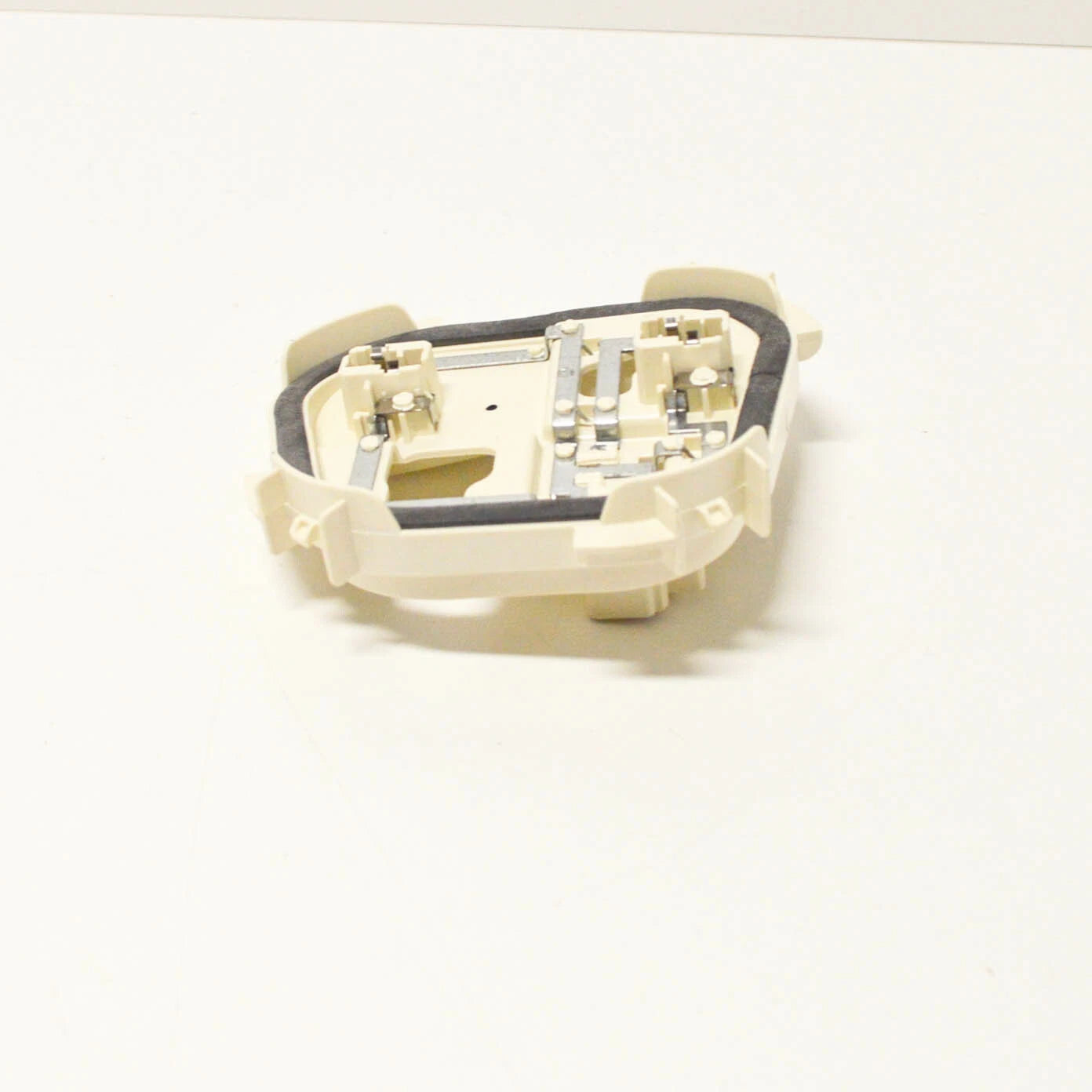 VOLKSWAGEN TOURAN 5T1 REAR RIGHT TAILLIGHT BULB SOCKET 5TA945258 NEW