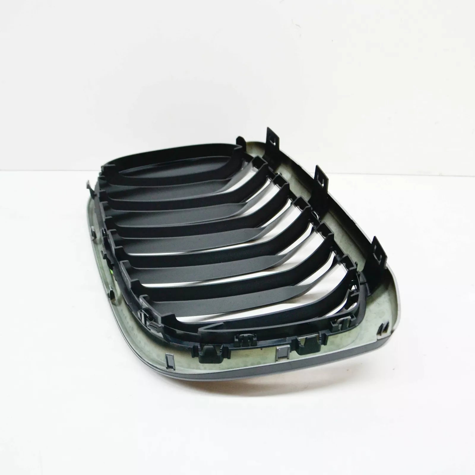 NEW BMW X3 G01, F97 FRONT RIGHT BUMPER GRILL 8098088 51118098088 ORIGINAL