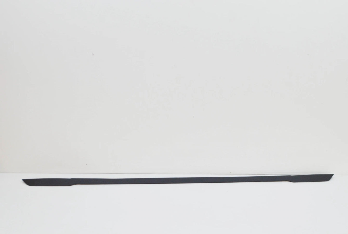 NEW VOLKSWAGEN TOUAREG 7P FRONT BUMPER LOWER SPOILER 7P68071109B9 ORIGINAL