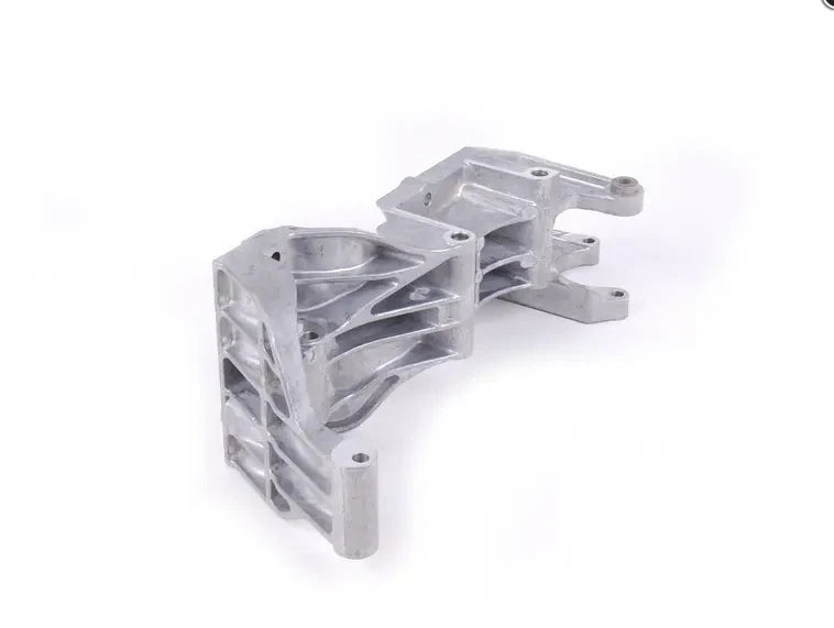 NEW AUDI TT 8N ALTERNATOR BRACKET 022260087D ORIGINAL