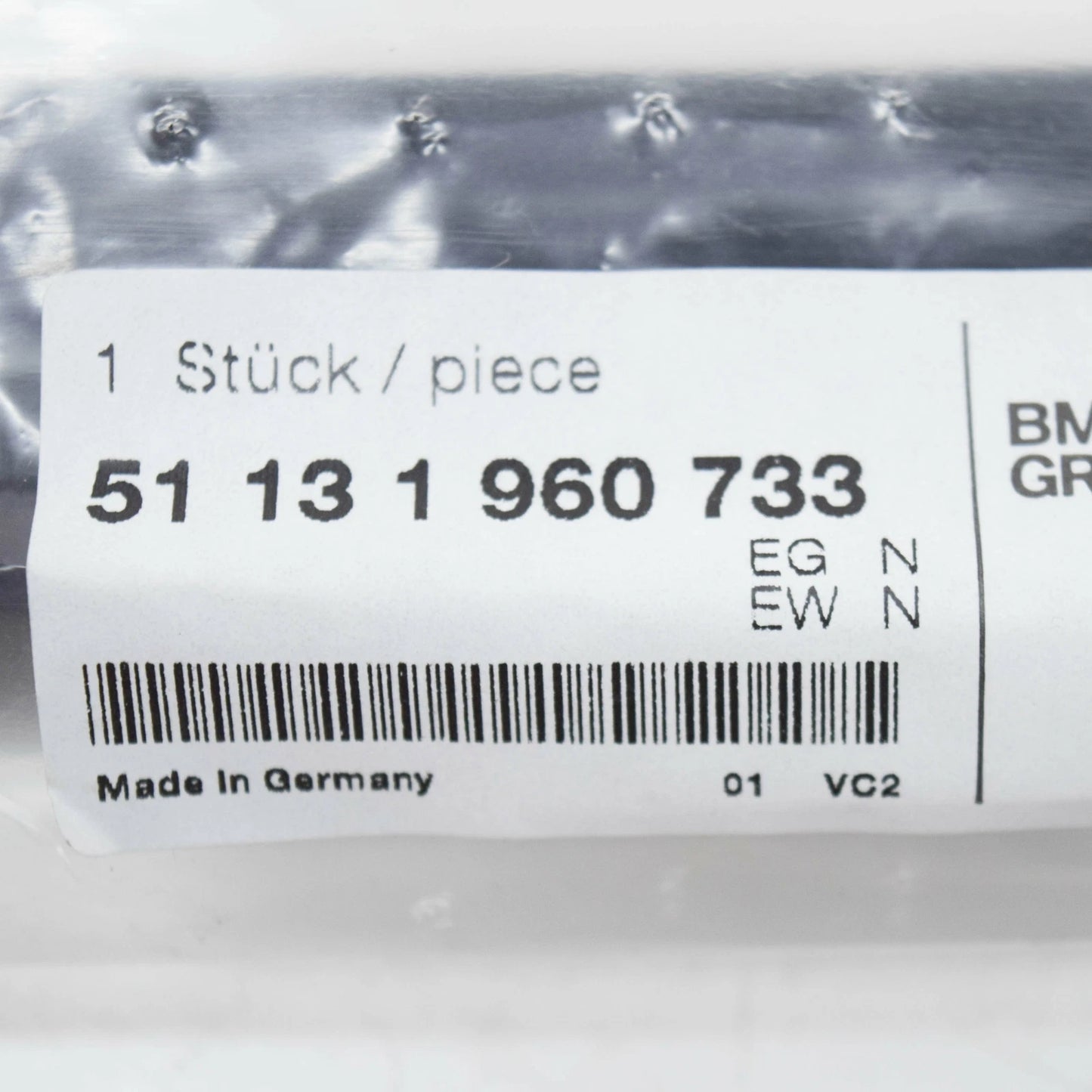 NEW BMW 3 E30 REAR LEFT DOOR MOLDING TRIM 51131960733 1960733 ORIGINAL