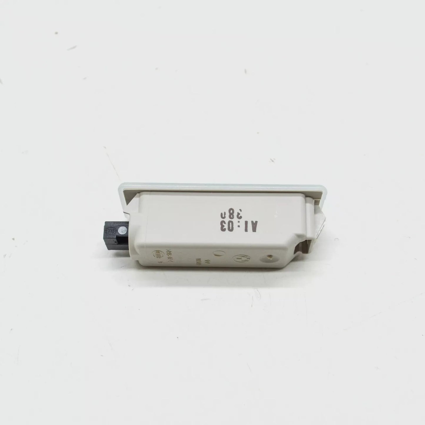 NEW BMW 1 F20 INTERIOR LIGHT 63316972605 63316-972605 ORIGINAL