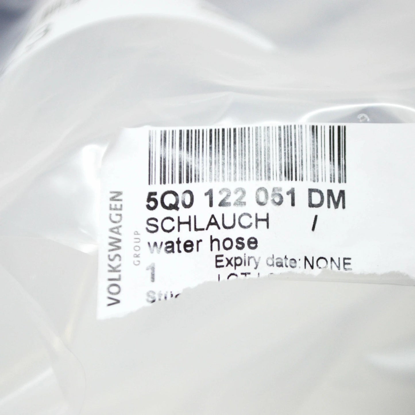 NEW AUDI Q2 GA LOWER RELEASE COOLANT HOSE W COUPLING 5Q0122051DM