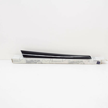 NEW MERCEDES-BENZ E C207 FRONT LEFT DOOR MOULDING A20772023222A04 ORIGINAL