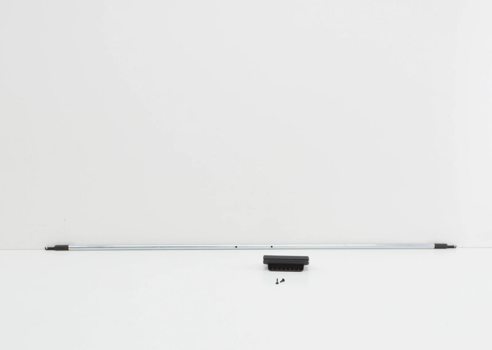 NEW BMW F31 LUGGAGE COMPAR. ROLLER COVER REP. KIT 51477395352 7395352 ORIGINAL