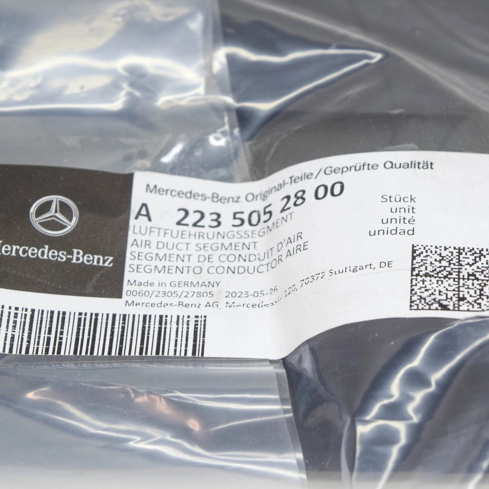 NEW MERCEDES-BENZ S W223 RADIATOR AIR DUCT LOWER A2235052800 ORIGINAL