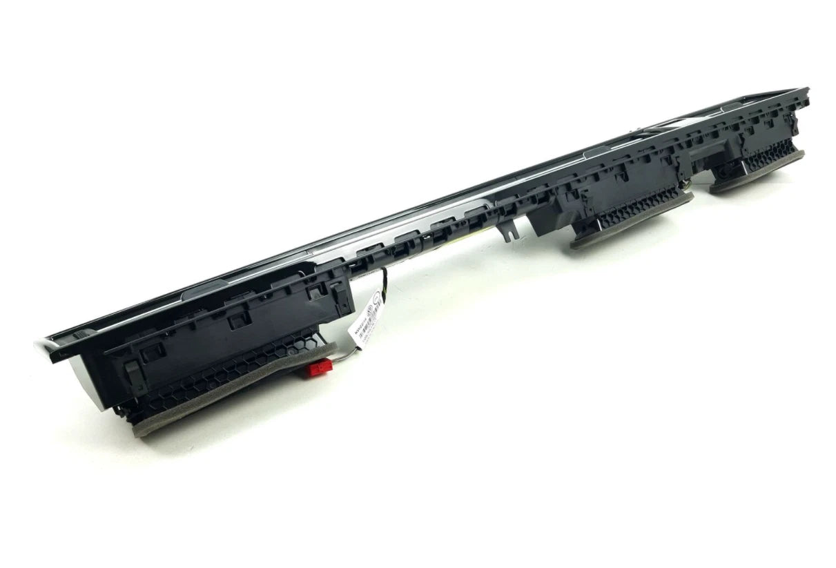 NEW VW PASSAT B8 RIGHT DASH PANEL TRIM LHD 3G1858416M041 ORIGINAL