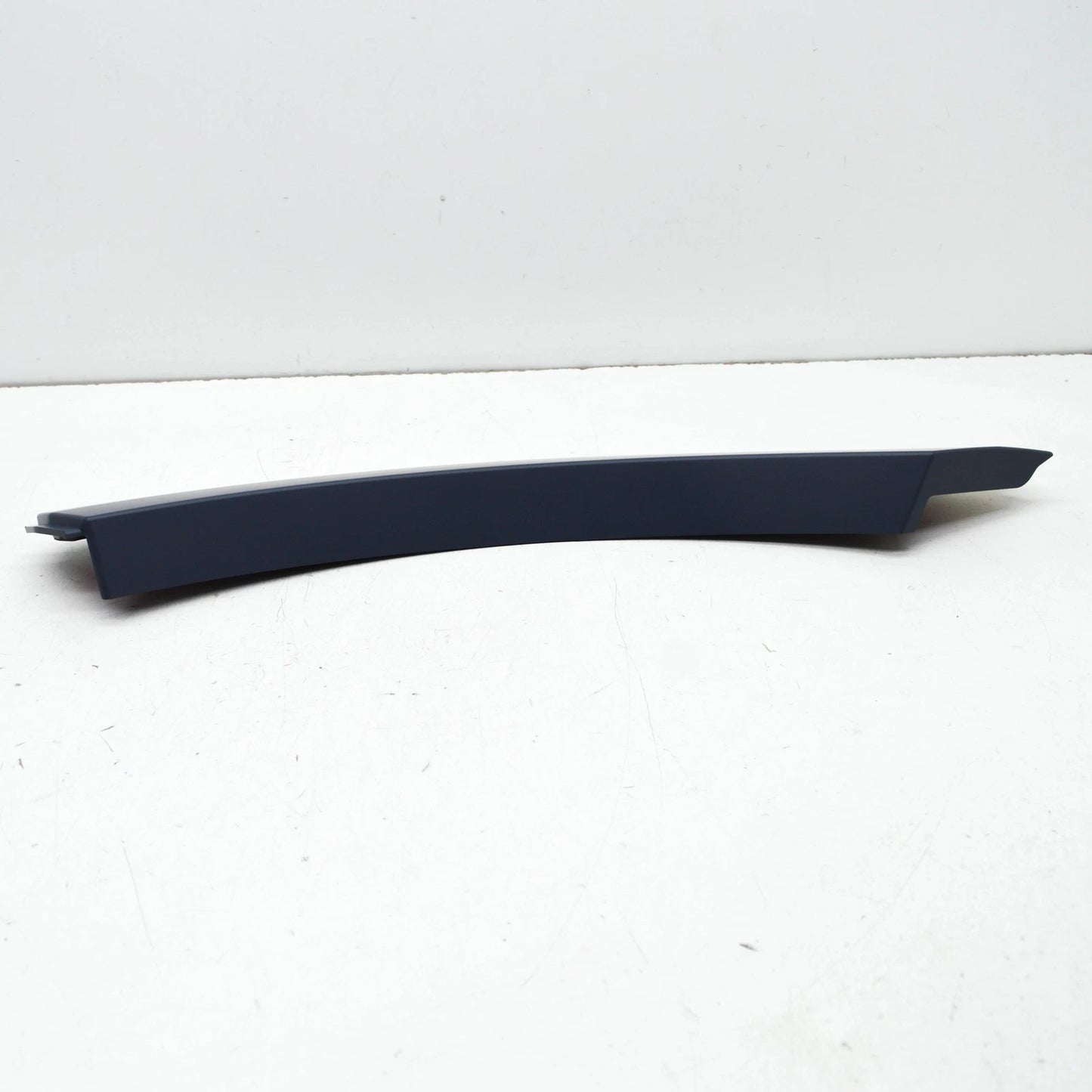NEW AUDI Q8 REAR LEFT FENDER MOLDING 4M8854819AGRU