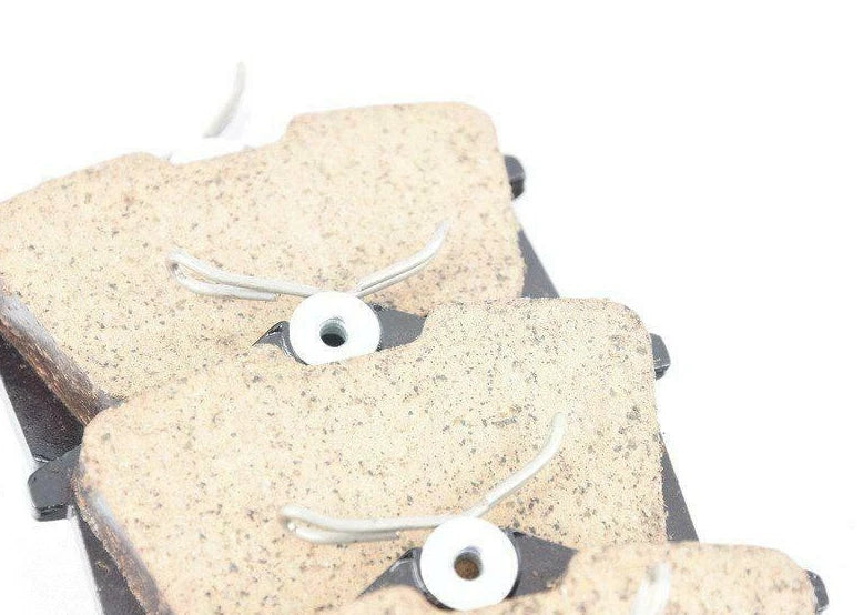 NEW VOLKSWAGEN BEETLE 9C REAR WHEEL BRAKE PAD SET 6C0698451A