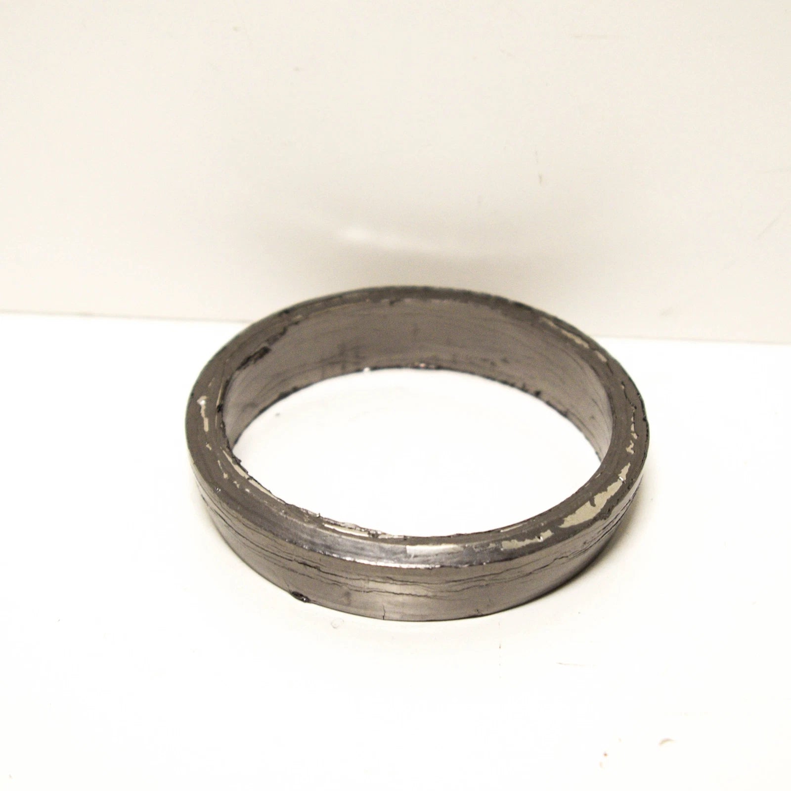 NEW BMW M3 E90 EXHAUST SEALING RING 11627830668 7830668 ORIGINAL