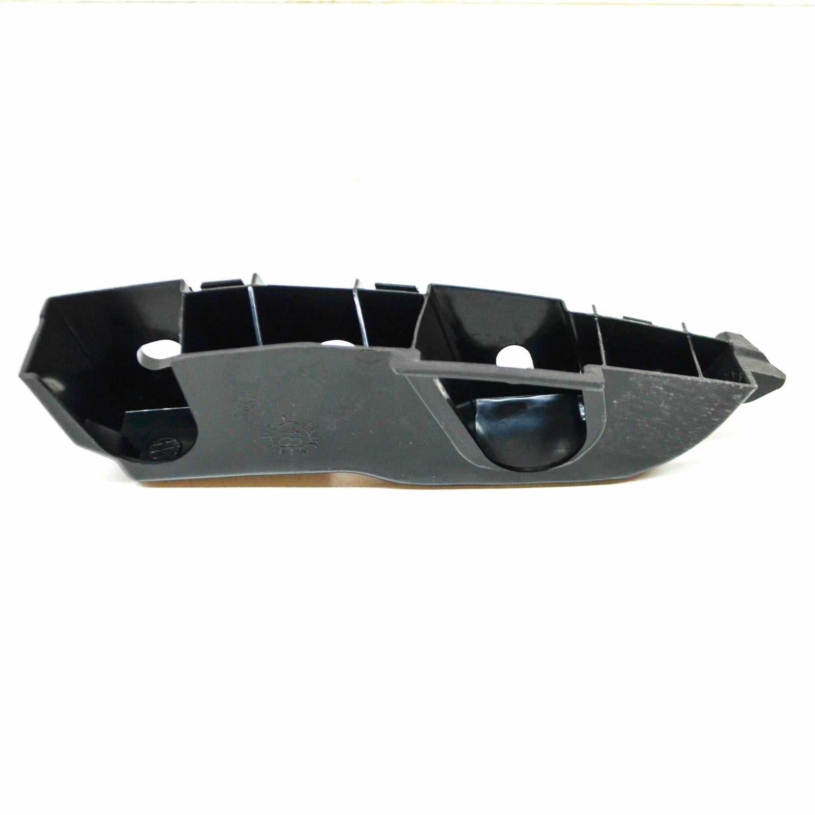 NEW VW BEETLE A5 FRONT RIGHT BUMPER COVER BRACKET 5C5807184A ORIGINAL