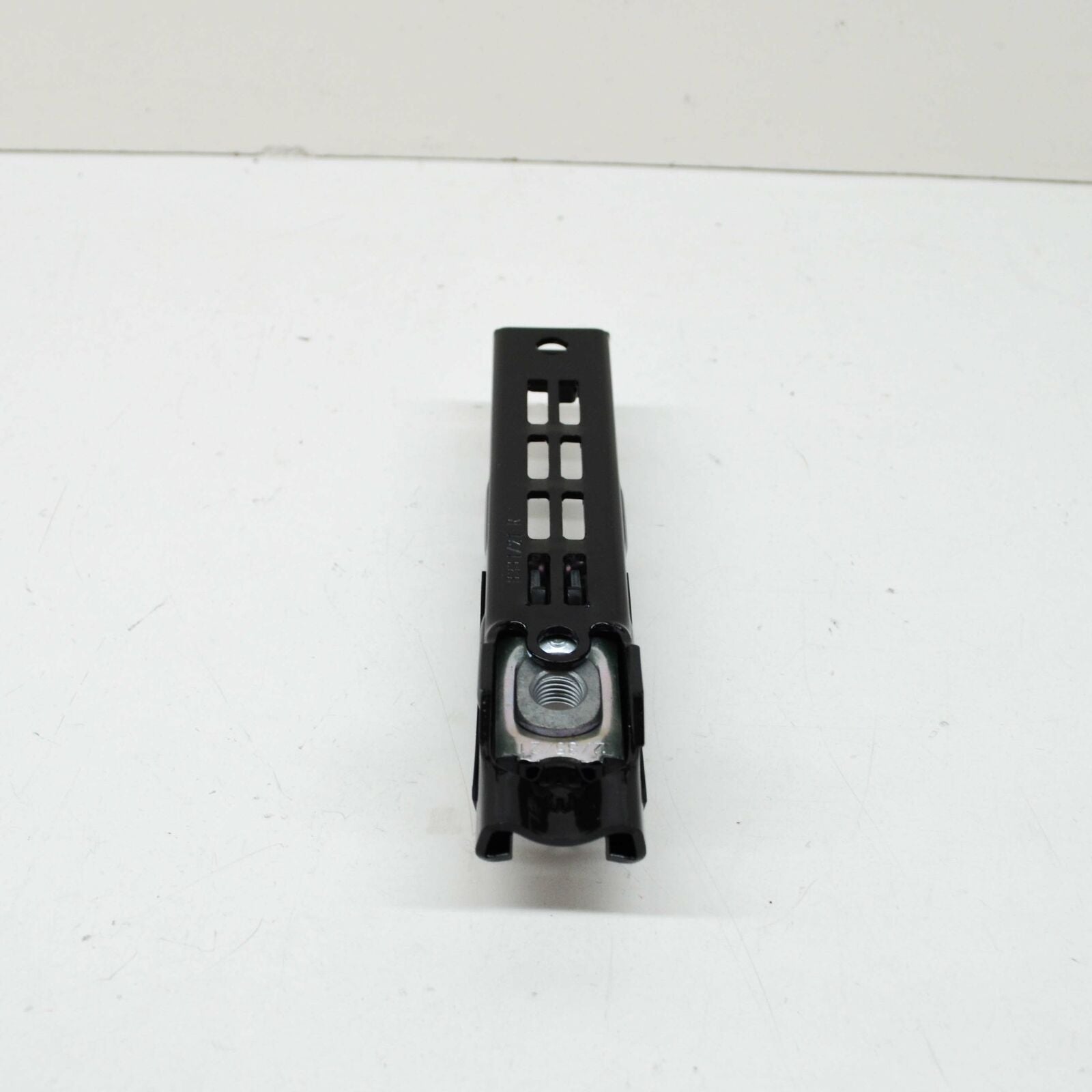 NEW VOLKSWAGEN ID.4 E21 FRONT SEAT BELT HEIGHT ADJUSTER 565857819A ORIGINAL