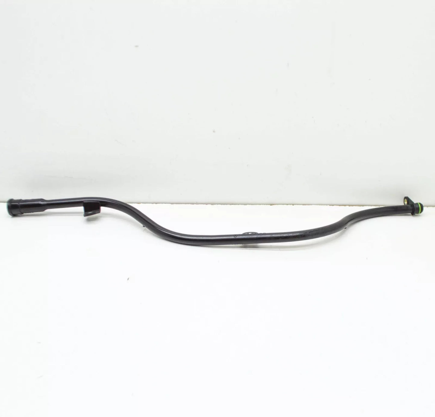 NEW VOLKSWAGEN AMAROK ENGINE OIL DIPSTICK TUBE 059115630BF