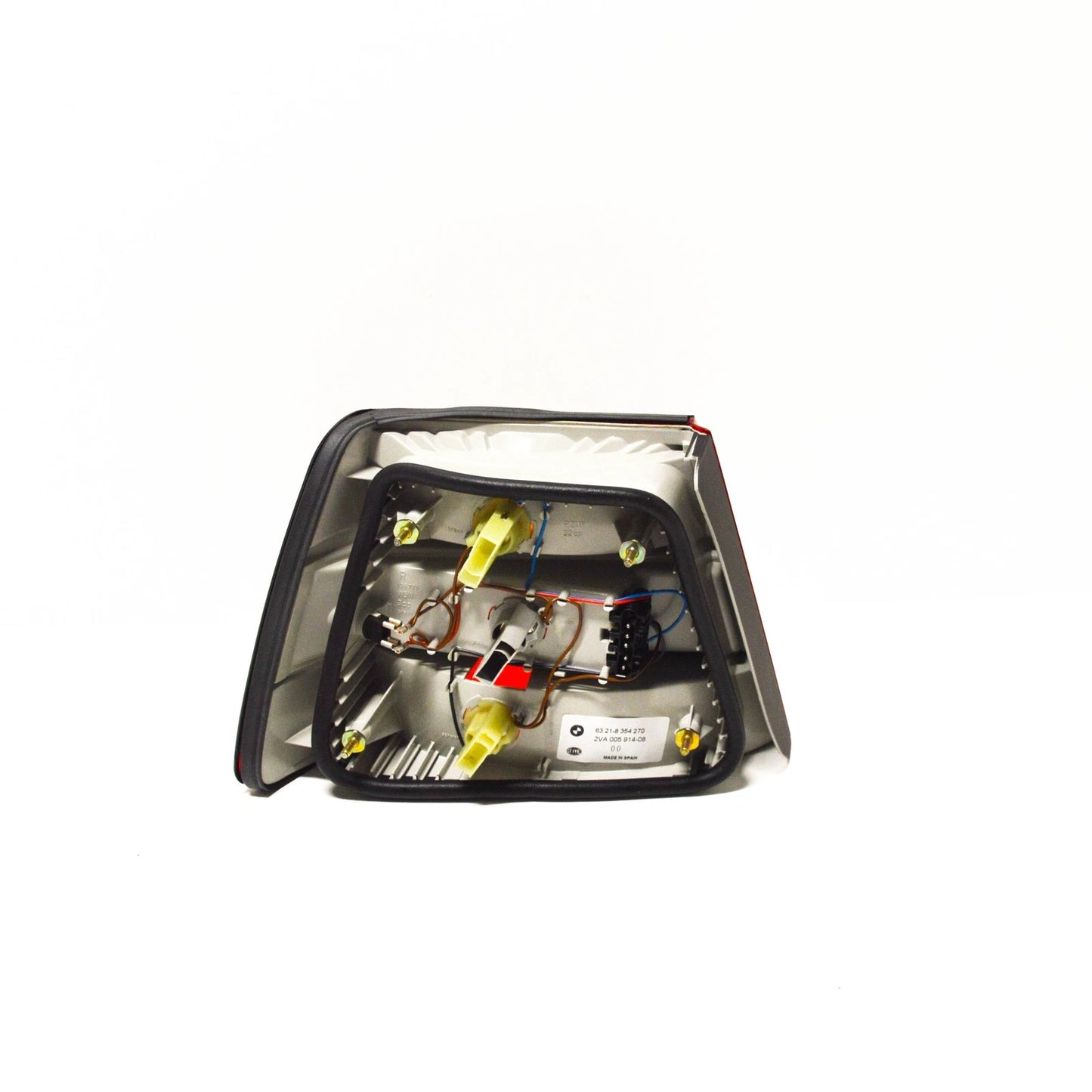 NEW BMW 8 E31 RIGHT REAR OUTER TAIL LIGHT 63218354270 ORIGINAL