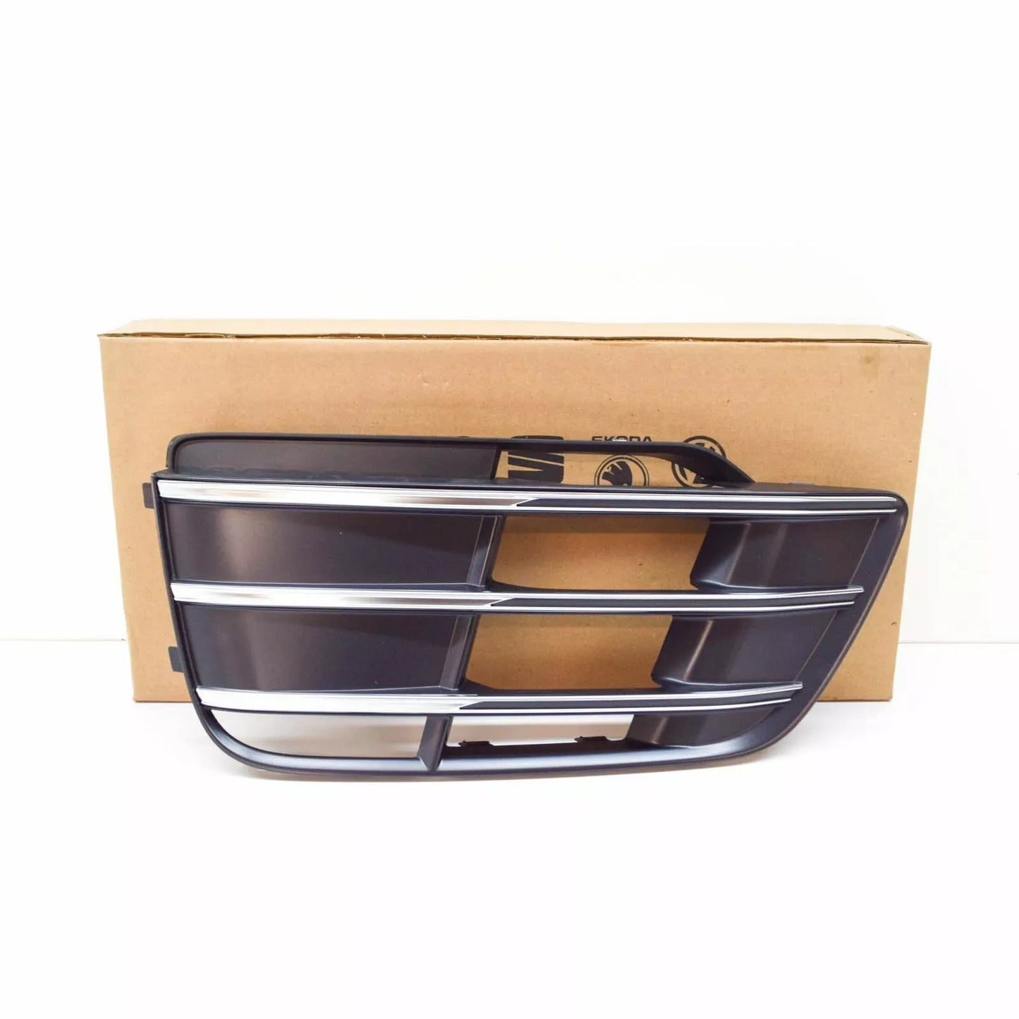 NEW AUDI Q5 FY 80A FRONT BUMPER LEFT SIDE GRILLE 80A807679MRU6