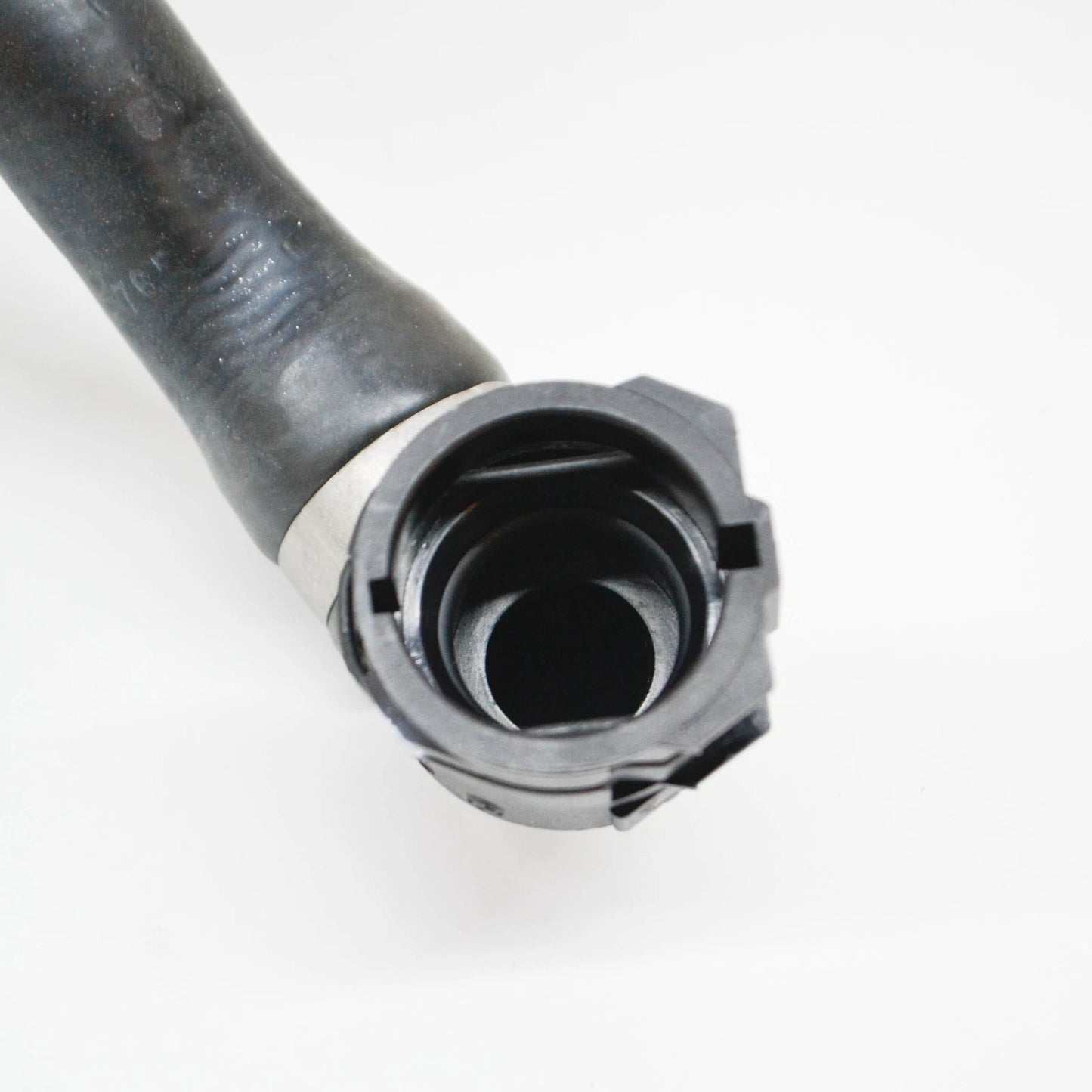 NEW BMW X1 E84 REFRIGERANT COOLANT PIPE HOSE 17127639027 7639027 ORIGINAL