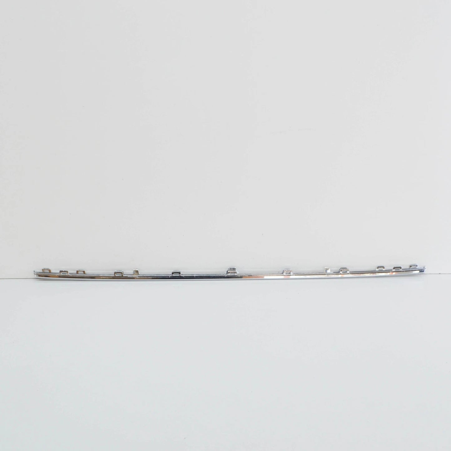 NEW VW GOLF 5G MK7 FRONT BUMPER GRILLE LOWER MOLDING 5G0853101B2ZZ ORIGINAL