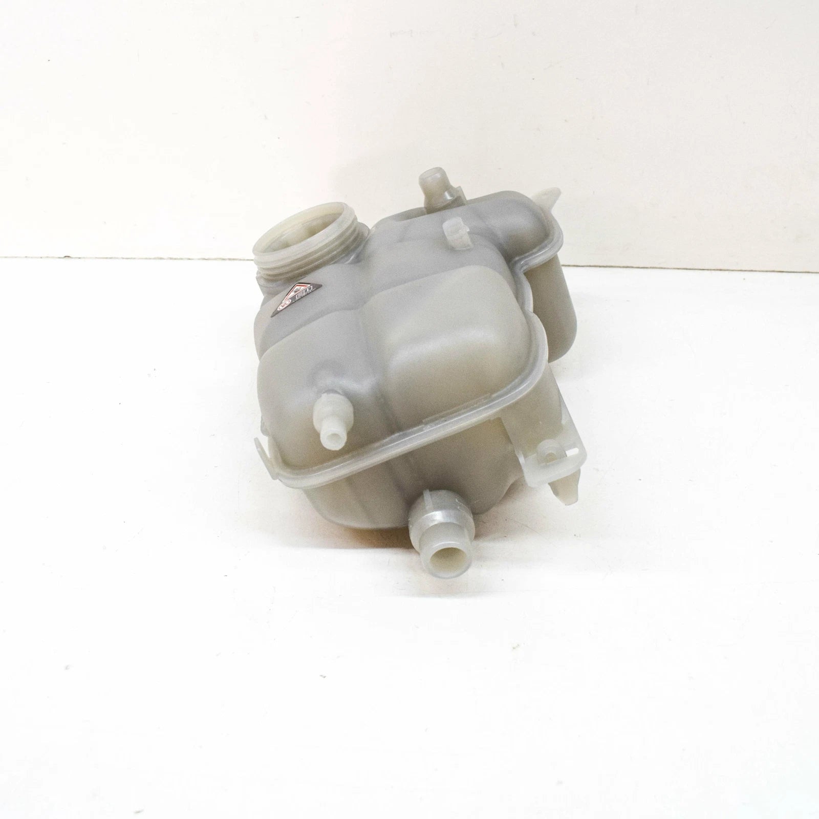 NEW MB A W177 ENGINE COOLANT EXPANSION RESERVOIR TANK A2475000049 ORIGINAL